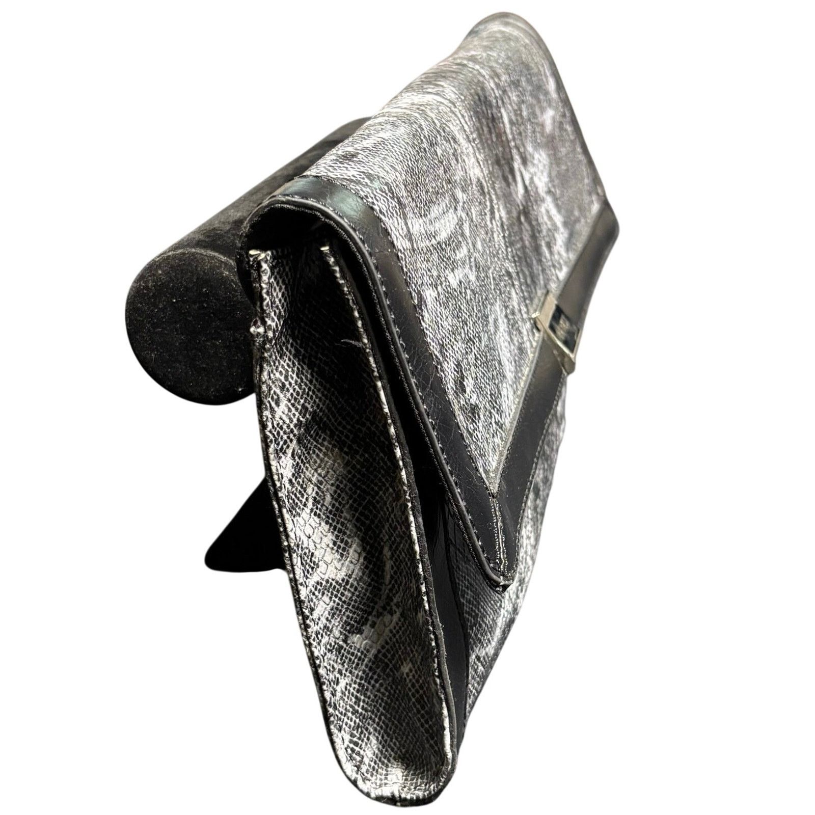 Nine West Black Nine West Faux Snakeskin Clutch Size ONE SIZE - 5 Thumbnail