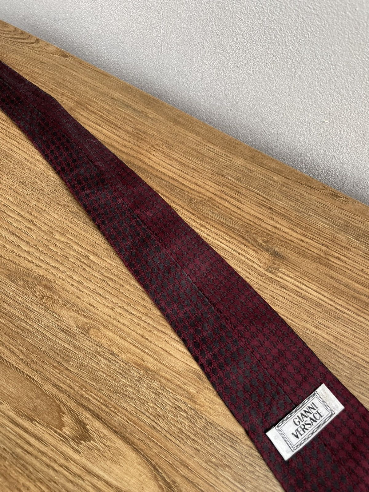 Versace Rare Gianni Versace Vintage 90s Medusa Logo 100% Silk Tie Size ONE SIZE - 7 Thumbnail