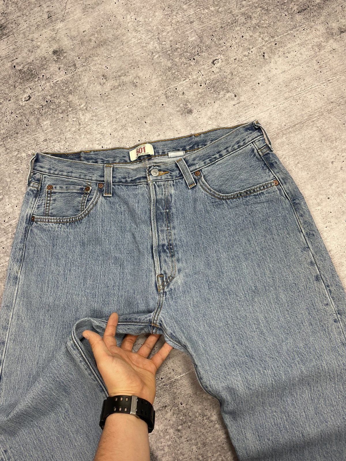 Levi's × Vintage Vintage Levi’s 501 Y2K Style Blue Stonewashed Denim Jeans Size US 36 / EU 52 - 9 Thumbnail