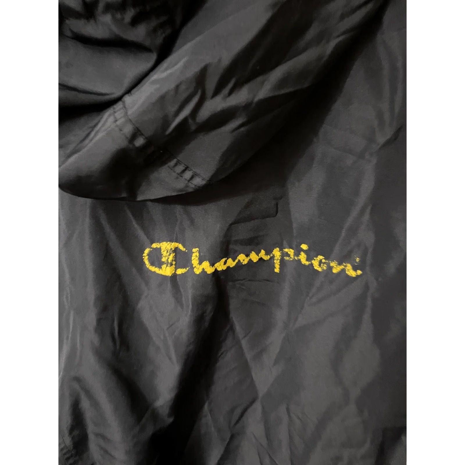 Champion VINTAGE Champion Windbreaker Shirt XL Blue 90s Logo Pouch Hooded Nylon Cotton Water Resistant Embroidered Zip Pockets Men Size US XL / EU 56 / 4 - 4 Thumbnail