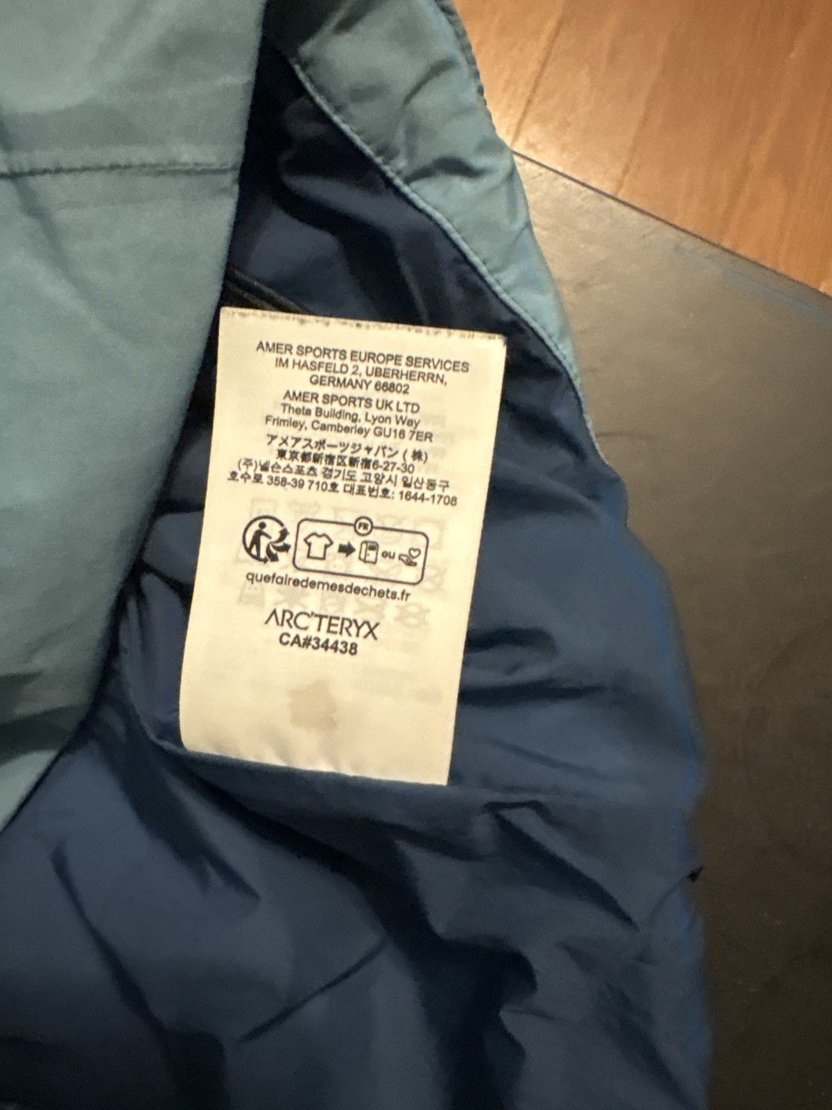 Arc'teryx Arcteryx Kadin Jacket Goretex. Size US L / EU 52-54 / 3 - 3 Thumbnail