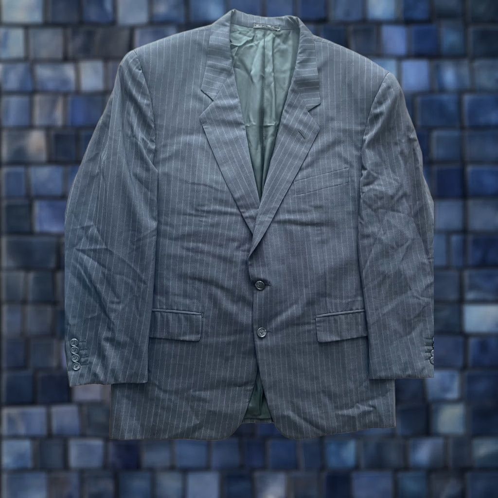 Corneliani Corneliani Blazer Mens 42R Gray Pinstripe Wool Merino Sport Jacket, Notch Lapel, Single-Breasted, Four-Button Sleeve, Classic Office Size 42R - 1 Thumbnail