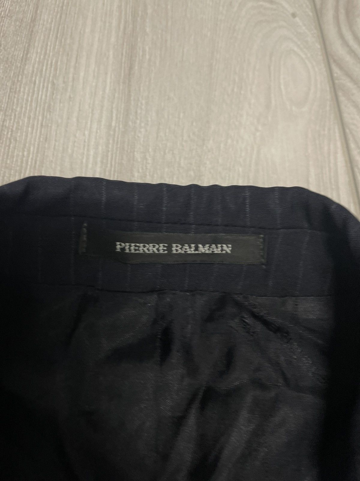 Pierre Balmain × Vintage Vintage Pierre Balmain 90s 00s blazer Size 40R - 9 Thumbnail
