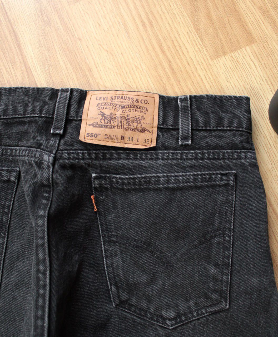 Levi's × Levi's Vintage Clothing 🔥 Vintage Levis 550 Distressed Denim Washed Pants Jeans Size US 34 / EU 50 - 3 Thumbnail