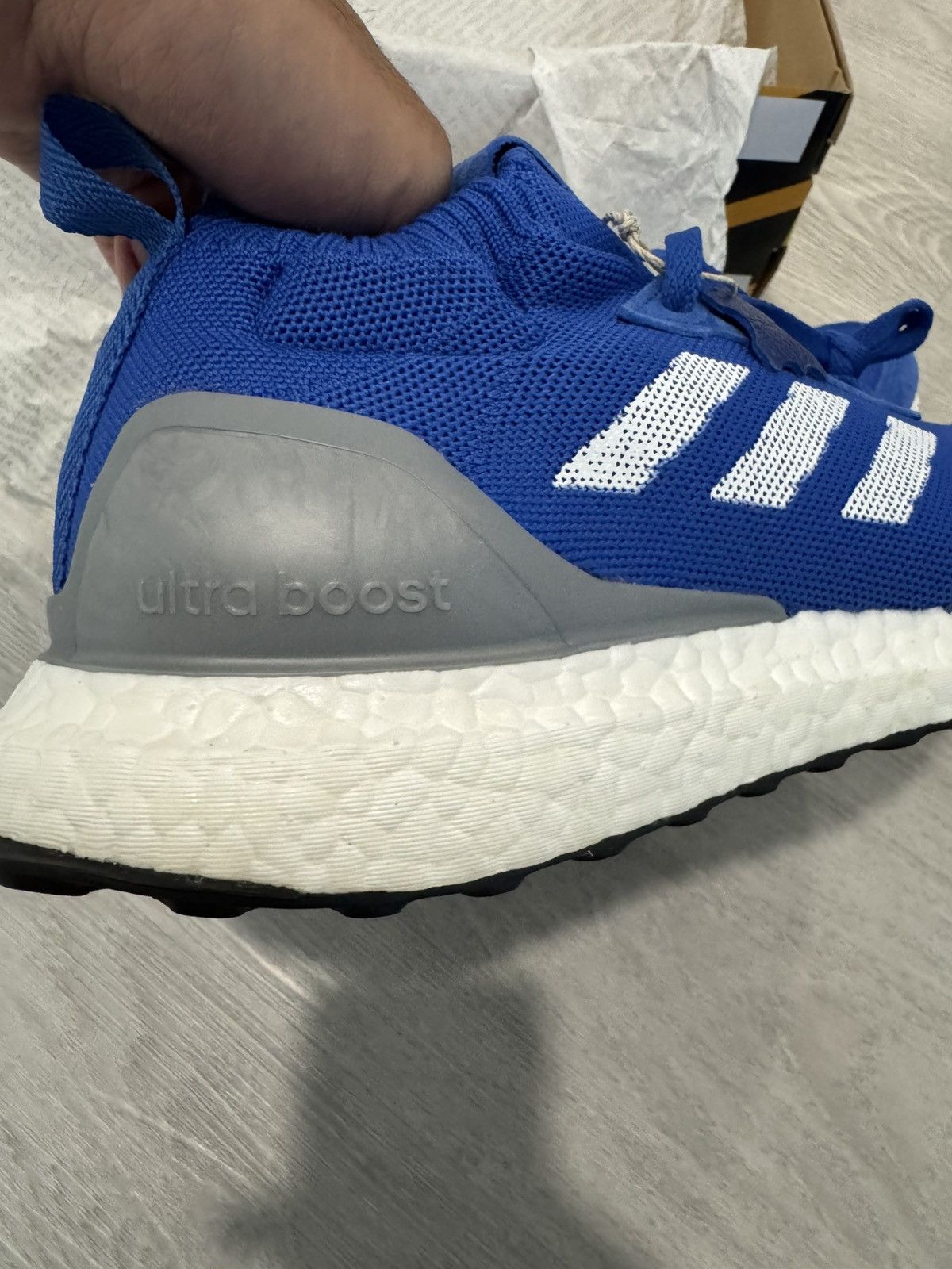 Adidas Adidas mid Blue sneakers Size US 11 / EU 44 - 3 Thumbnail