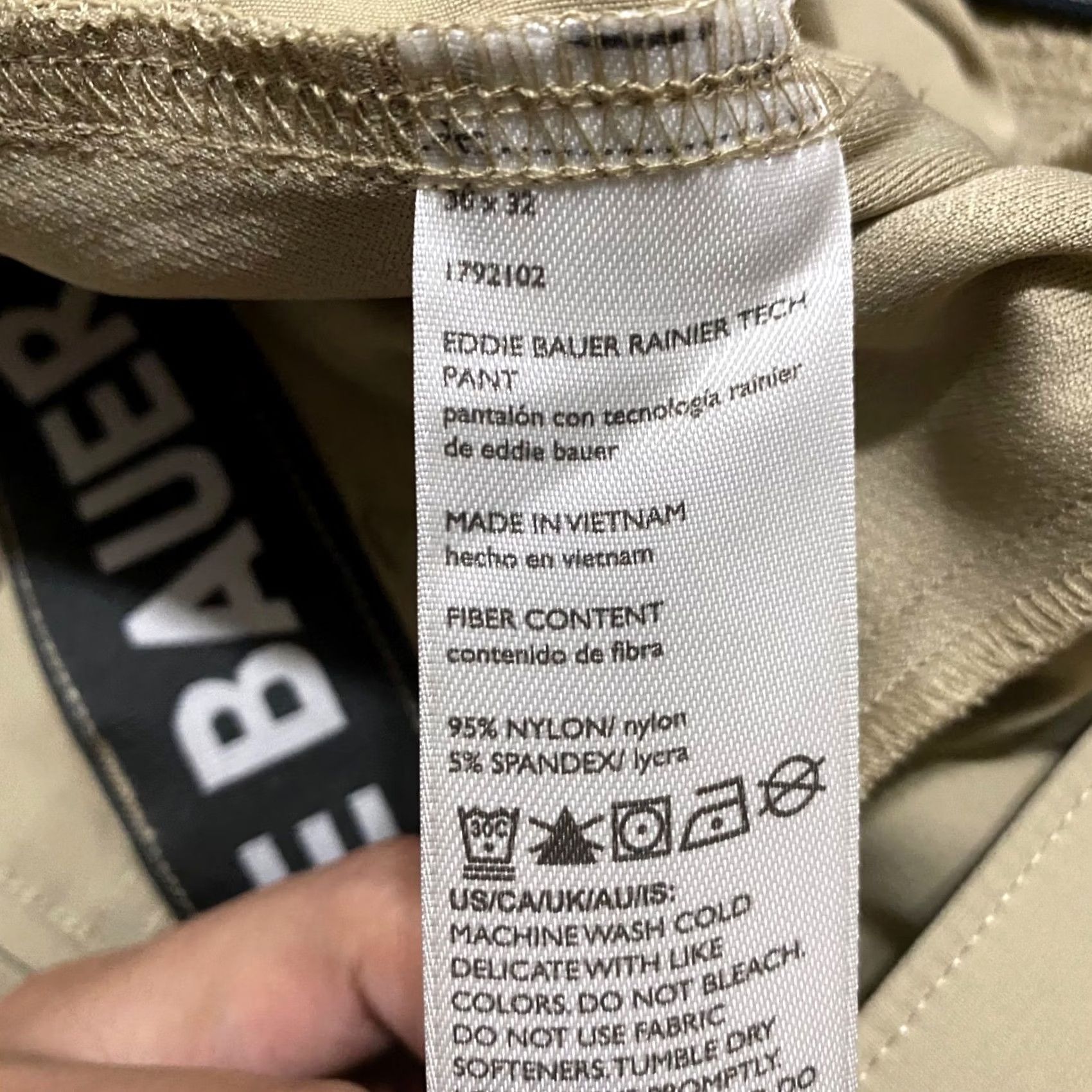Eddie Bauer Eddie Bauer Mens Pants Beige 36x32 Straight Chino Cargo 5-Pocket Regular Nylon Spandex Outdoor Hiking Rainer Tech Casual Travel Womens Mens Boys Girls Size US 36 / EU 52 - 4 Thumbnail