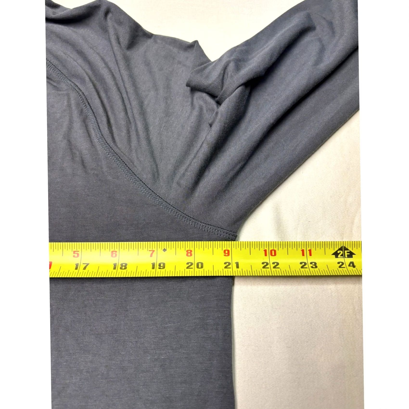 Vintage Free Fly Mens Pullover Quarter Zip Mock Neck Charcoal Gray L Size US L / EU 52-54 / 3 - 7 Thumbnail