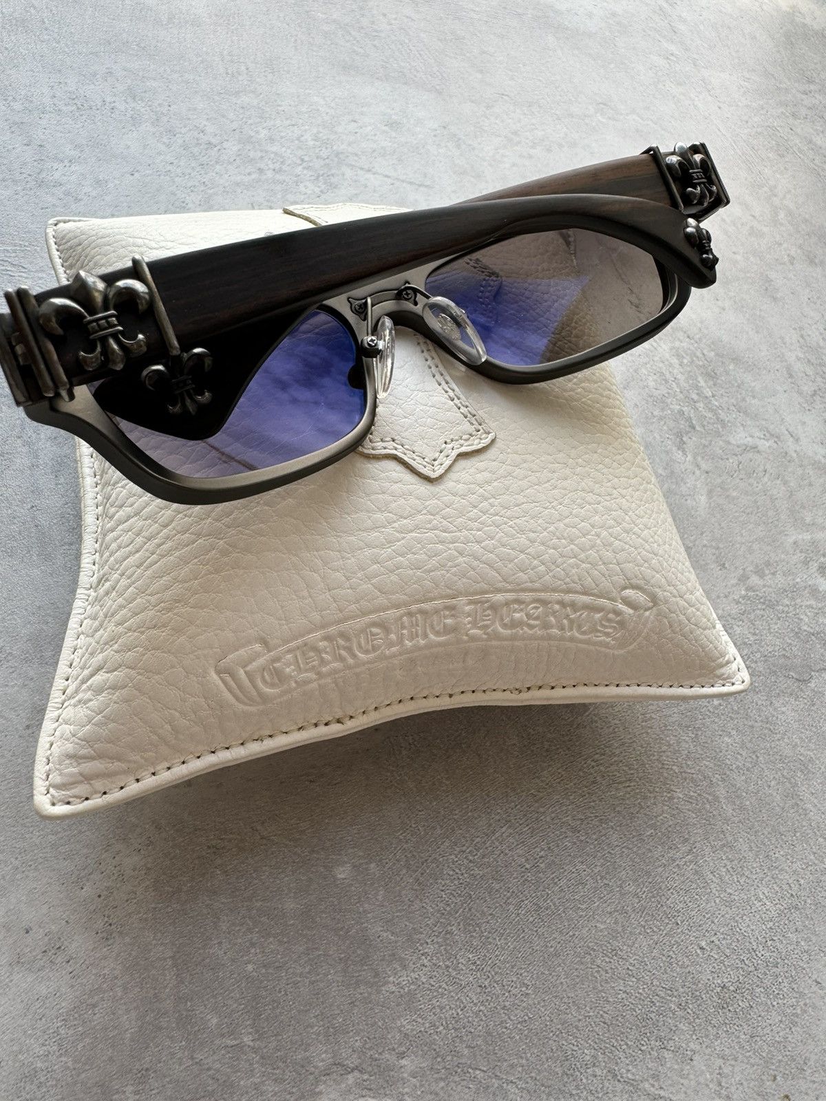 Chrome Hearts Chrome Hearts PULL OUT Sunglasses Size ONE SIZE - 8 Thumbnail