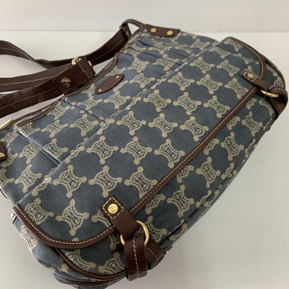 Celine Celine Canvas Denime Shoulder Pre-Owned Bag Size ONE SIZE - 4 Thumbnail