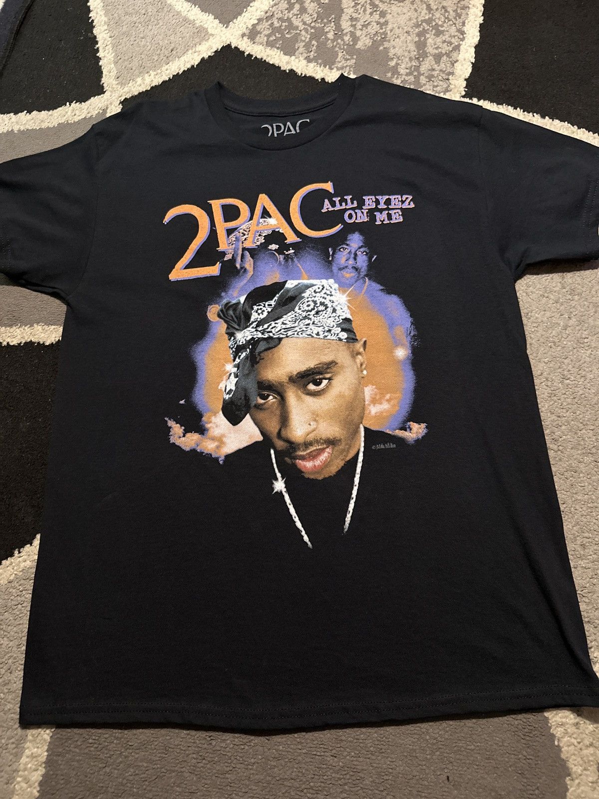 Official Tupac T-Shirt – Praying Logo, All Eyez On Me, Men's Grey - View #11