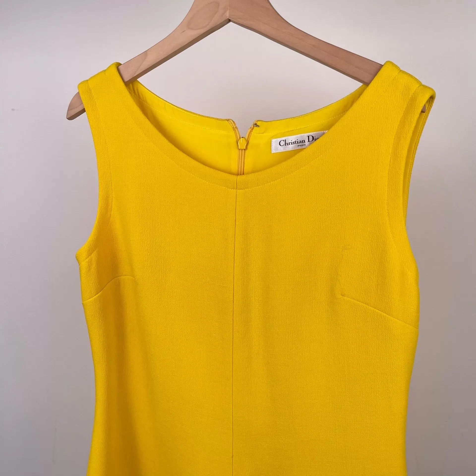 Dior Dior Sleeveless Yellow Dress 38 260426ZZYLZ04 Size S / US 4 / IT 40 - 9 Thumbnail