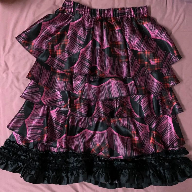 Comme des Garcons Comme Des Garcons Printed cake skirt 2506-Nextarrow Size 25" / US 0 / IT 36 - 2 Thumbnail