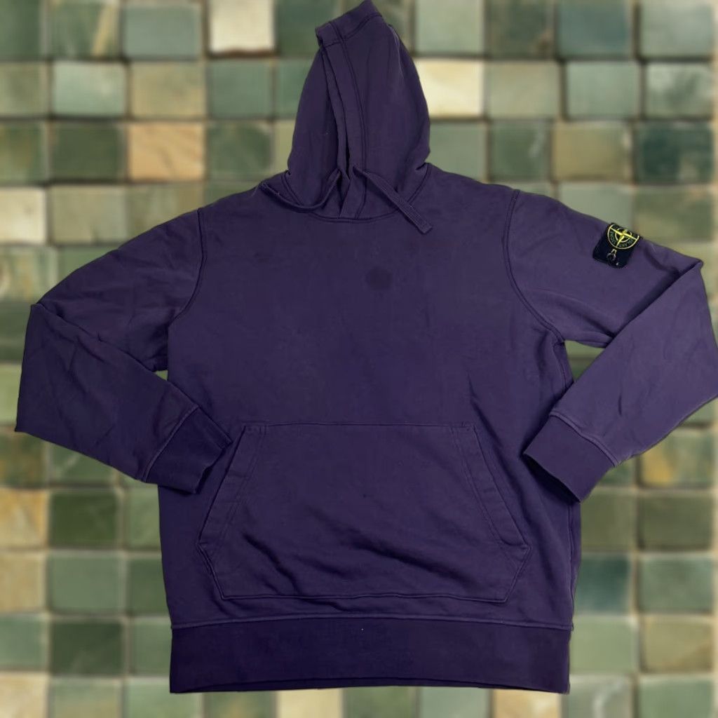 Stone Island Stone Island Pullover Hoodie Sweatshirt Sweatshirt Size XL Purple Hoodie Pocket Stain on chest Mens Size US XL / EU 56 / 4 - 1 Thumbnail