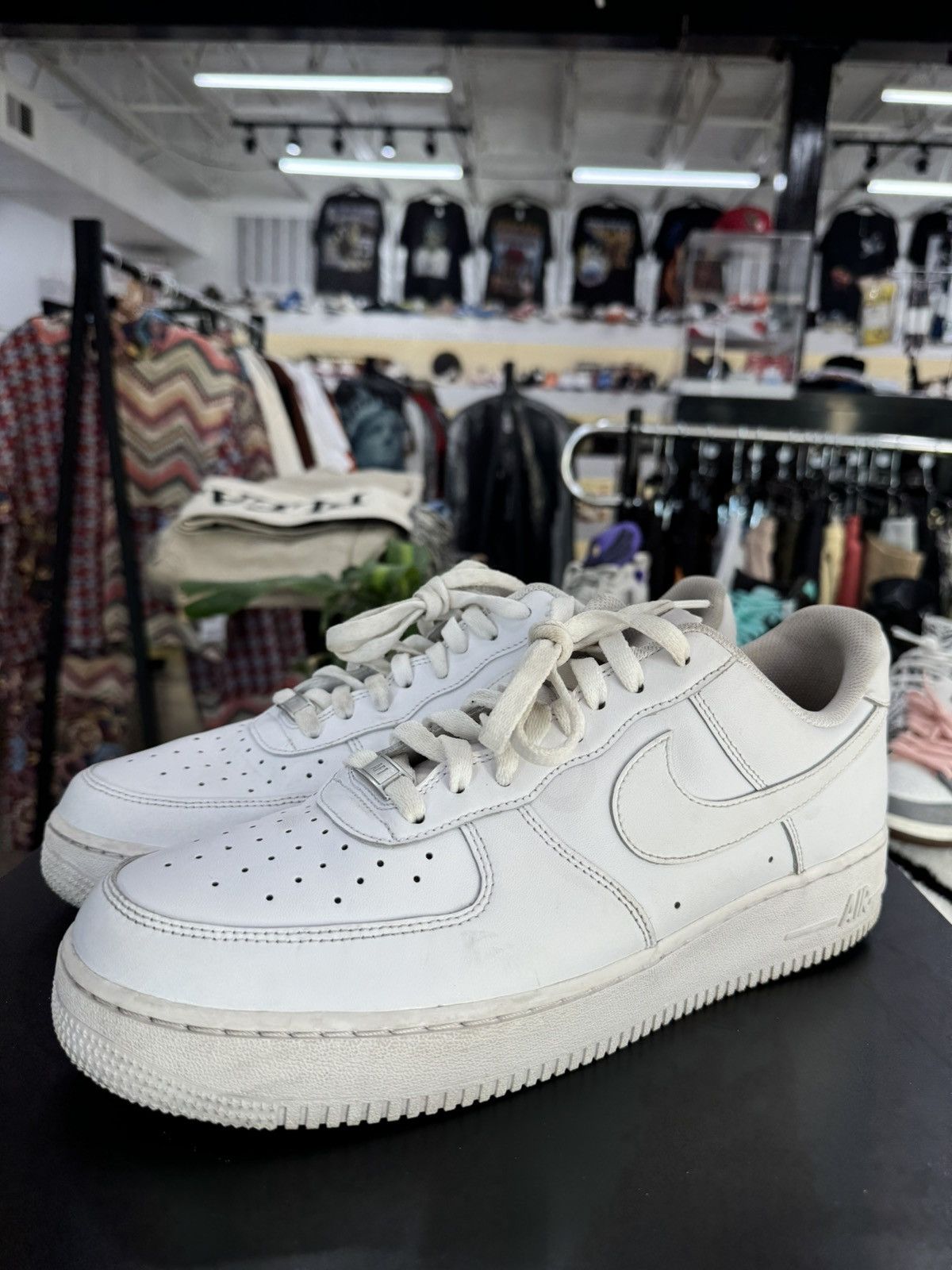 Nike Nike Air Force 1 Low Sz. 12.5 Size US 12.5 / EU 45-46 - 1 Thumbnail