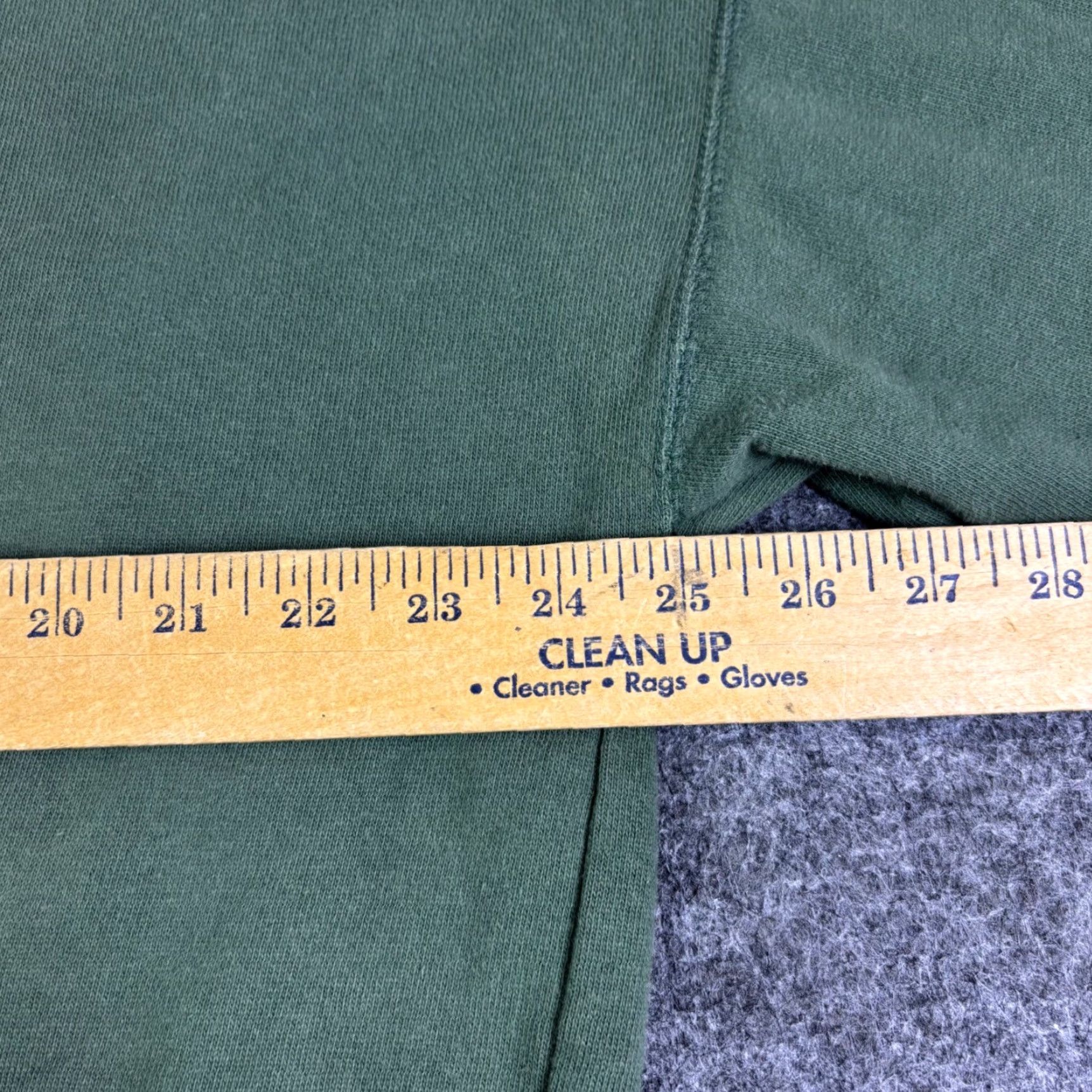Ralph Lauren VINTAGE Chaps Ralph Lauren Sweatshirt Mens Large GreenCrewneck Faded 90s Size US L / EU 52-54 / 3 - 4 Thumbnail