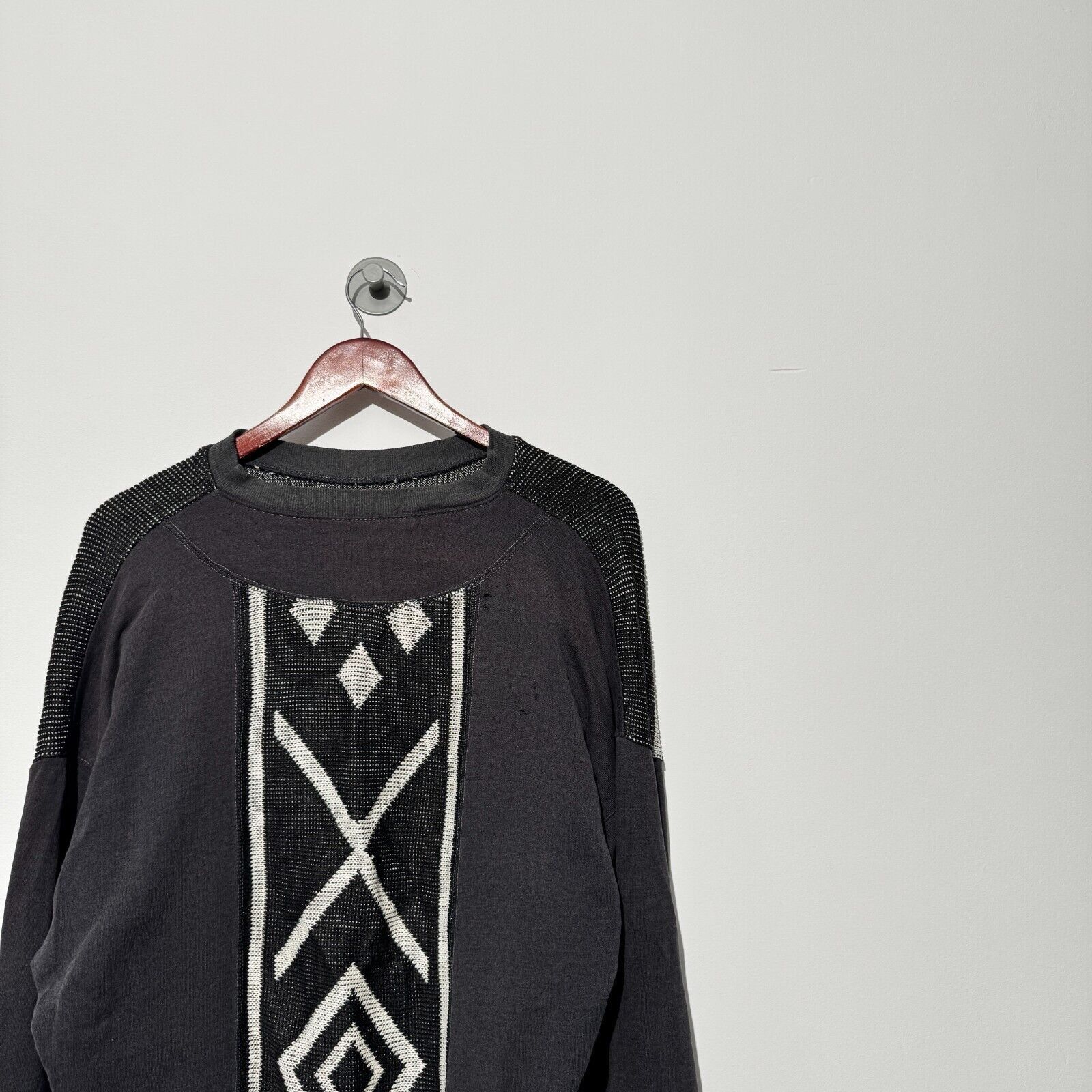 Vintage Vintage Unisex Black Acrylic Sweater Size M Regular Fit Size US M / EU 48-50 / 2 - 2 Thumbnail