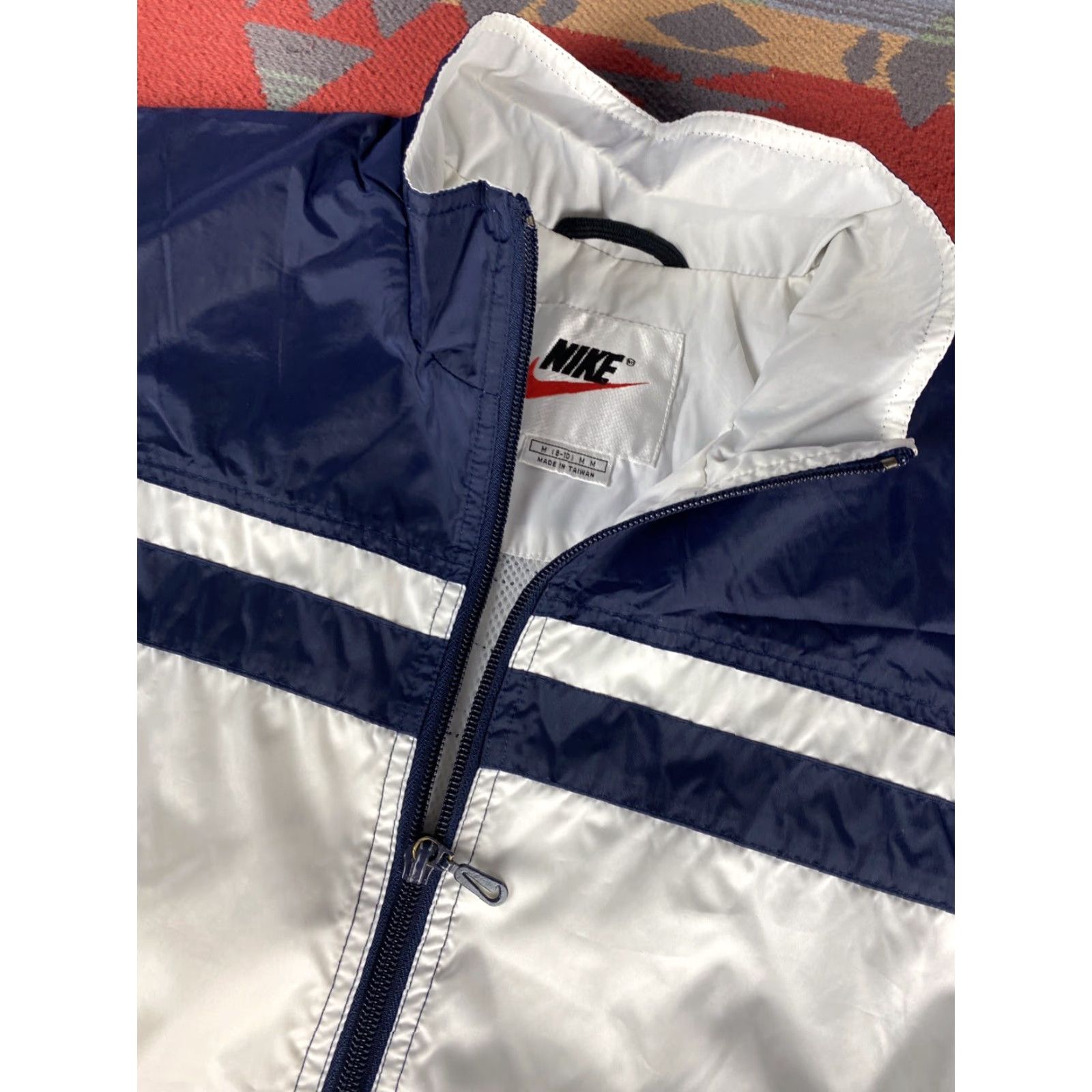 Nike VINTAGE Nike Air Windbreaker Jacket 90s Sz M White & Blue Mens/Womens Size US M / EU 48-50 / 2 - 3 Thumbnail