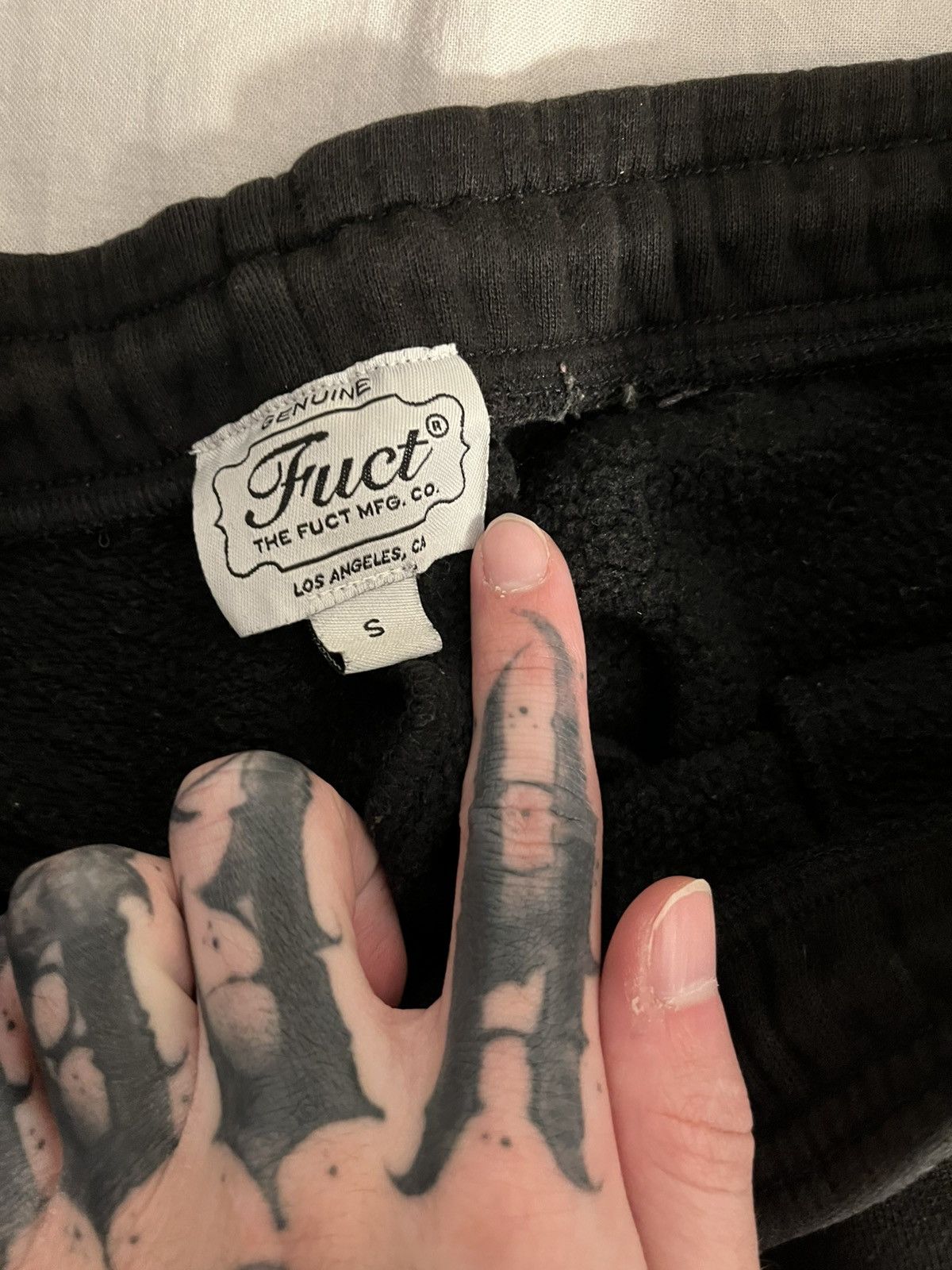 FUCT Fuct wearefuct sweatpants Size US 28 / EU 44 - 4 Thumbnail