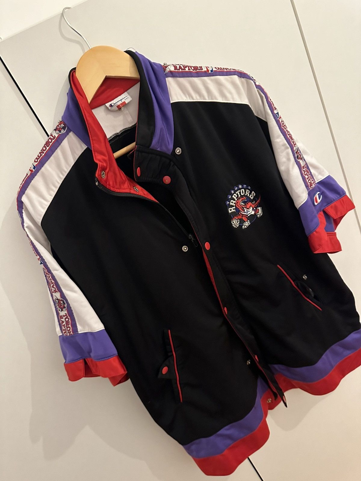 Champion Champion Jacke Toronto Raptors Size L NBA Warm Up JACKET Size US L / EU 52-54 / 3 - 5 Thumbnail