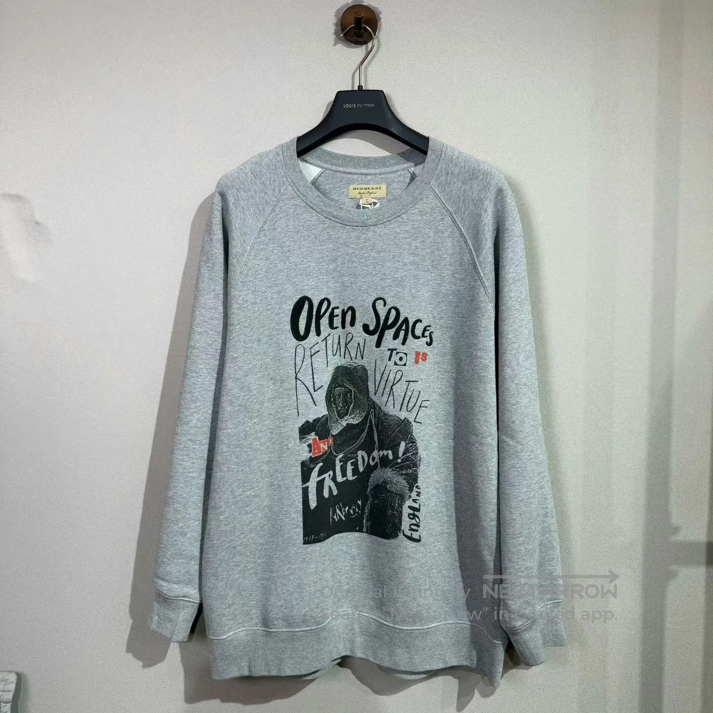 Burberry Burberry Graphic Long Sleeve Sweatshirt XL. Size US XL / EU 56 / 4 - 1 Thumbnail