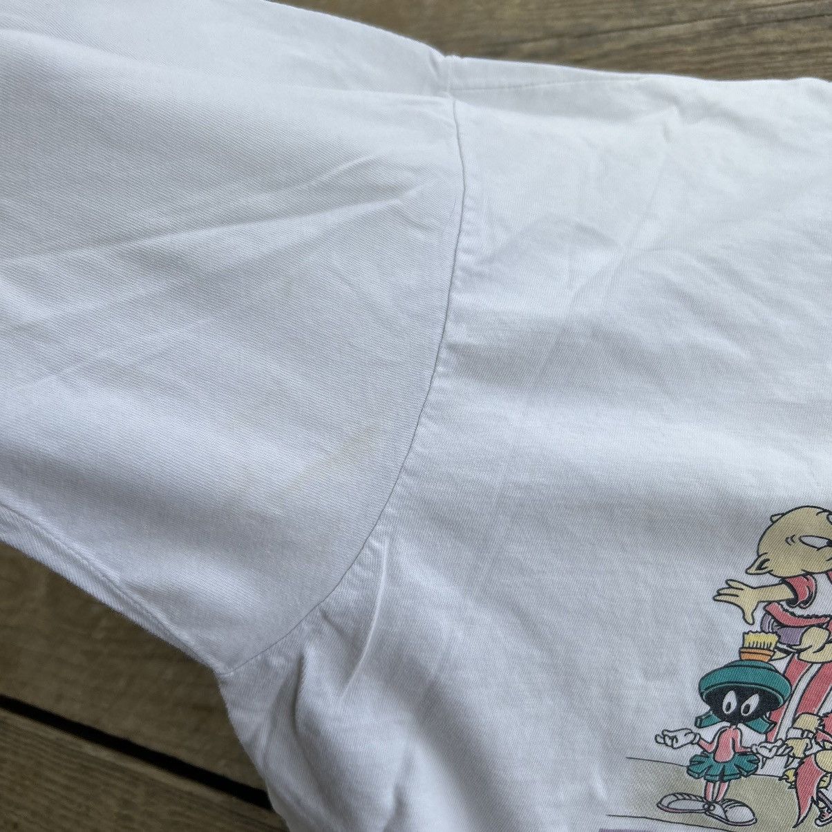 NBA Vintage 1992 Looney Tunes All Stars Basketball Taz T Shirt Size US XL / EU 56 / 4 - 6 Thumbnail