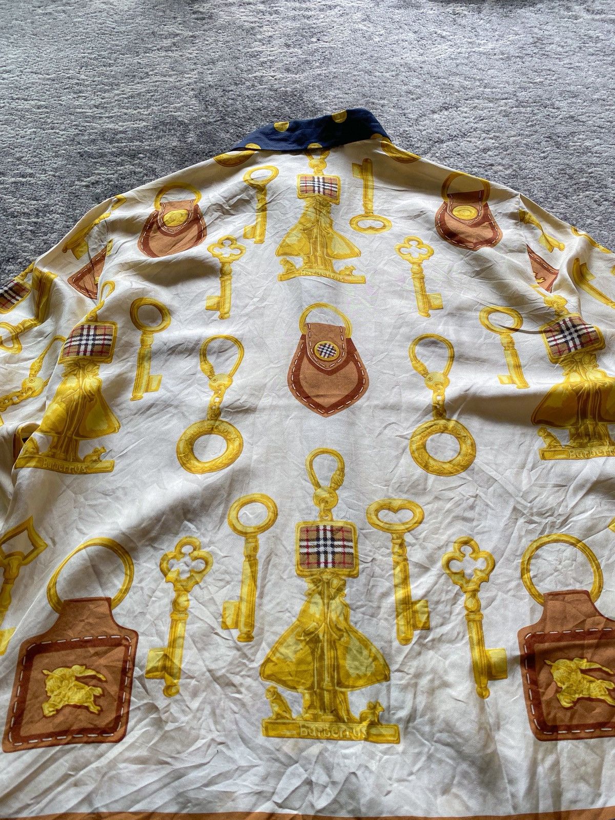 Burberry Vtg Burberry Silk Baroque Print Shirt Size US M / EU 48-50 / 2 - 13 Thumbnail