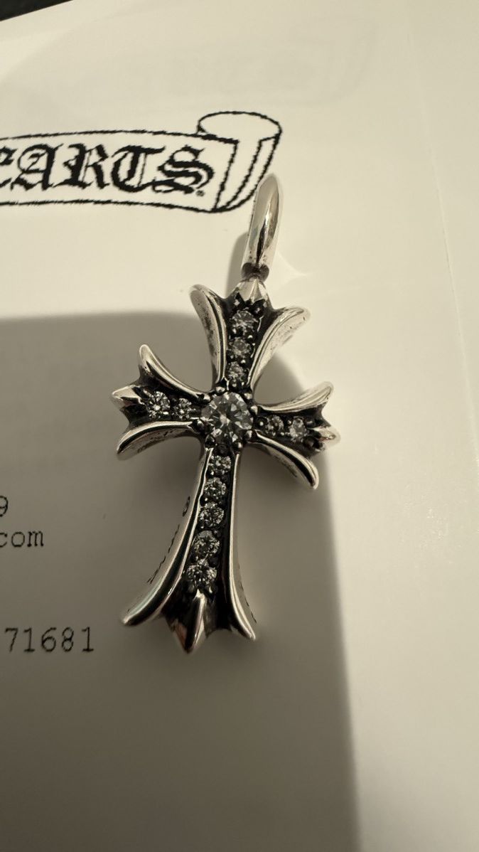 Chrome Hearts Chrome Hearts Diamond Tiny Cross Pendent Size ONE SIZE - 2 Thumbnail