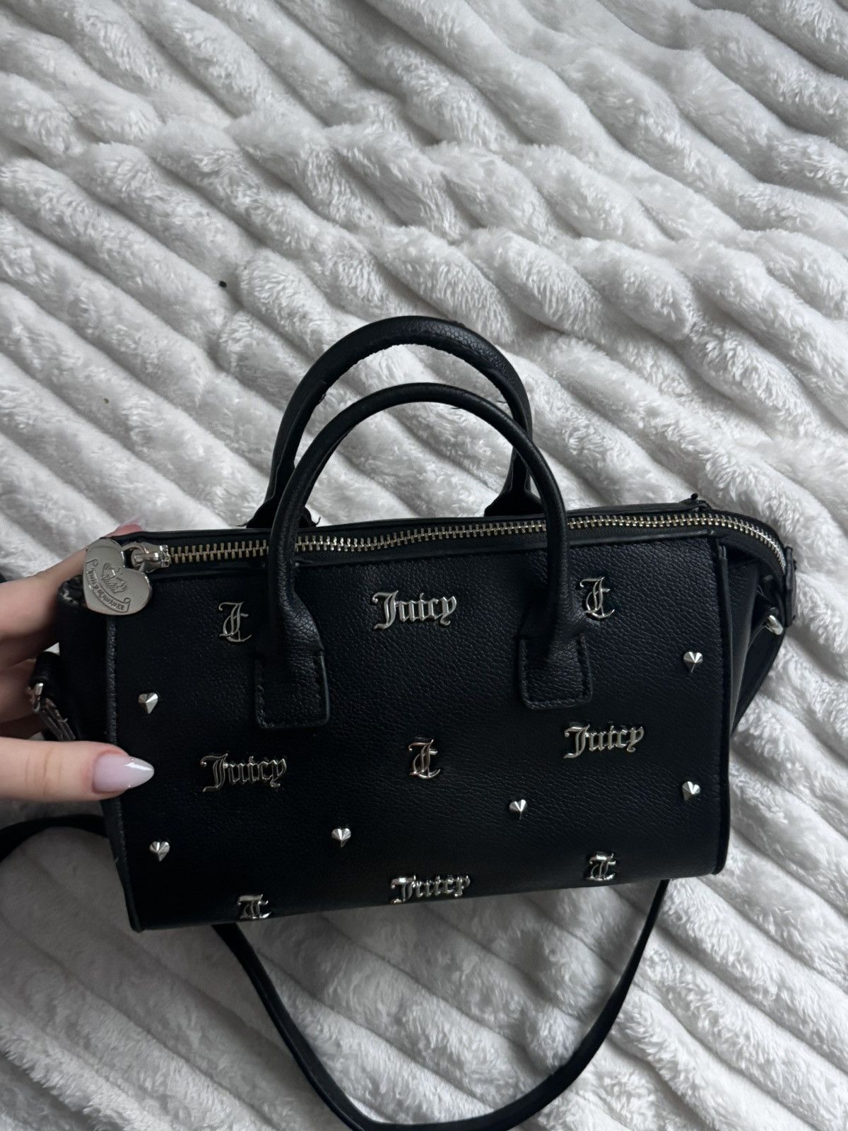 Juicy Couture Juicy Couture Black Faux Leather Barrel Bag Silver Studded Size ONE SIZE - 4 Thumbnail