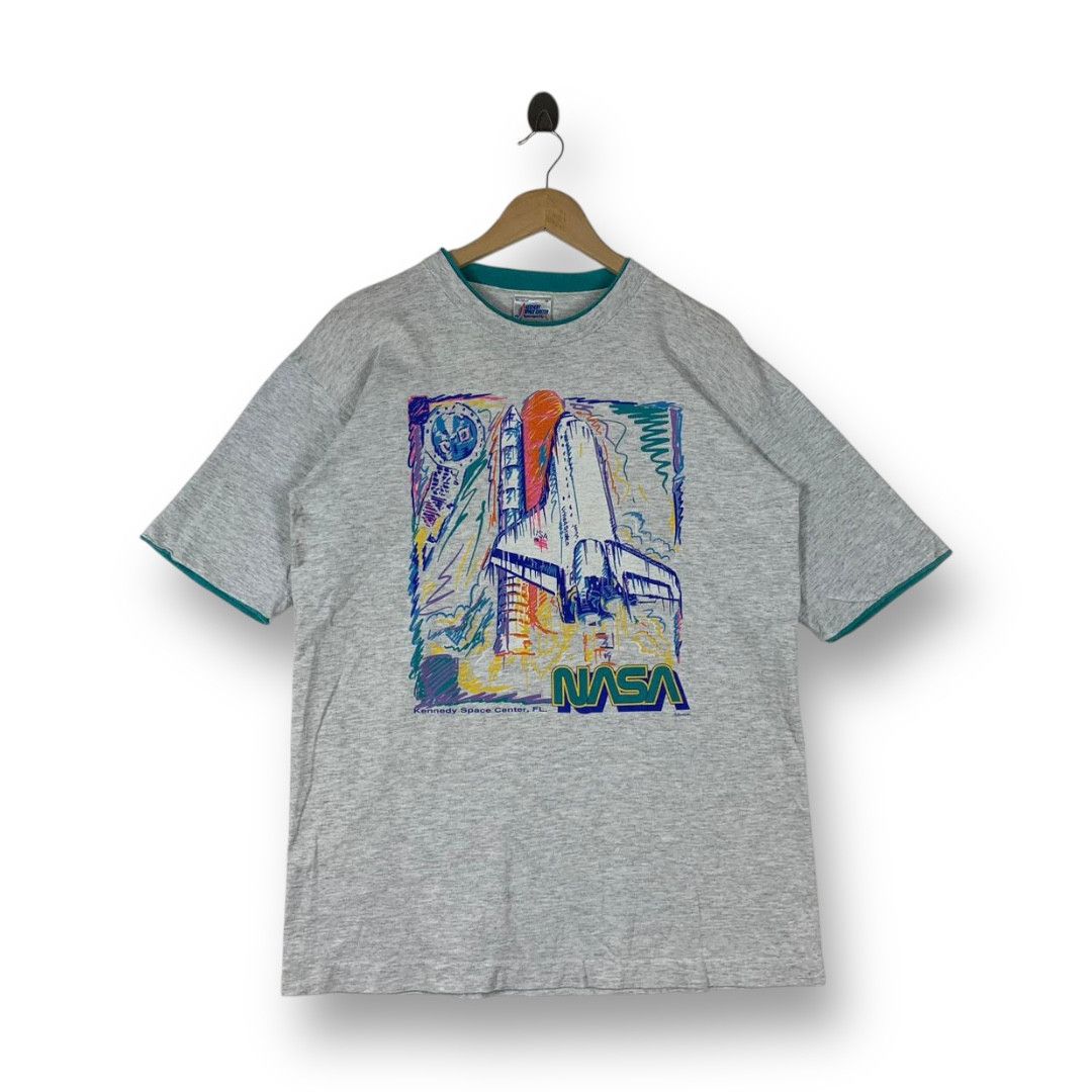 NASA Vintage NASA Kennedy space centre printed graphic tee Size US L / EU 52-54 / 3 - 1 Thumbnail