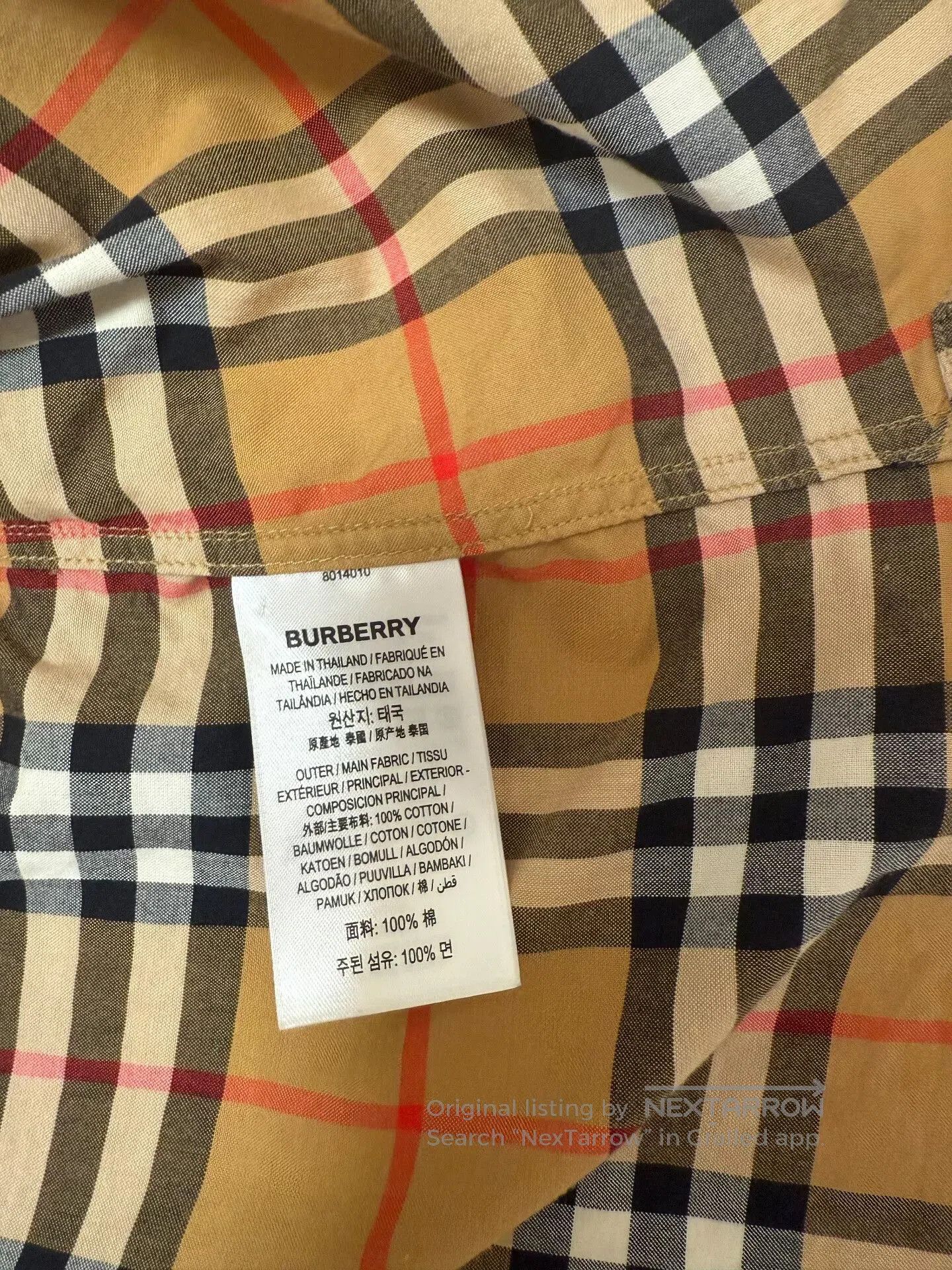 Burberry Burberry Check Button. Size M / US 6-8 / IT 42-44 - 3 Thumbnail