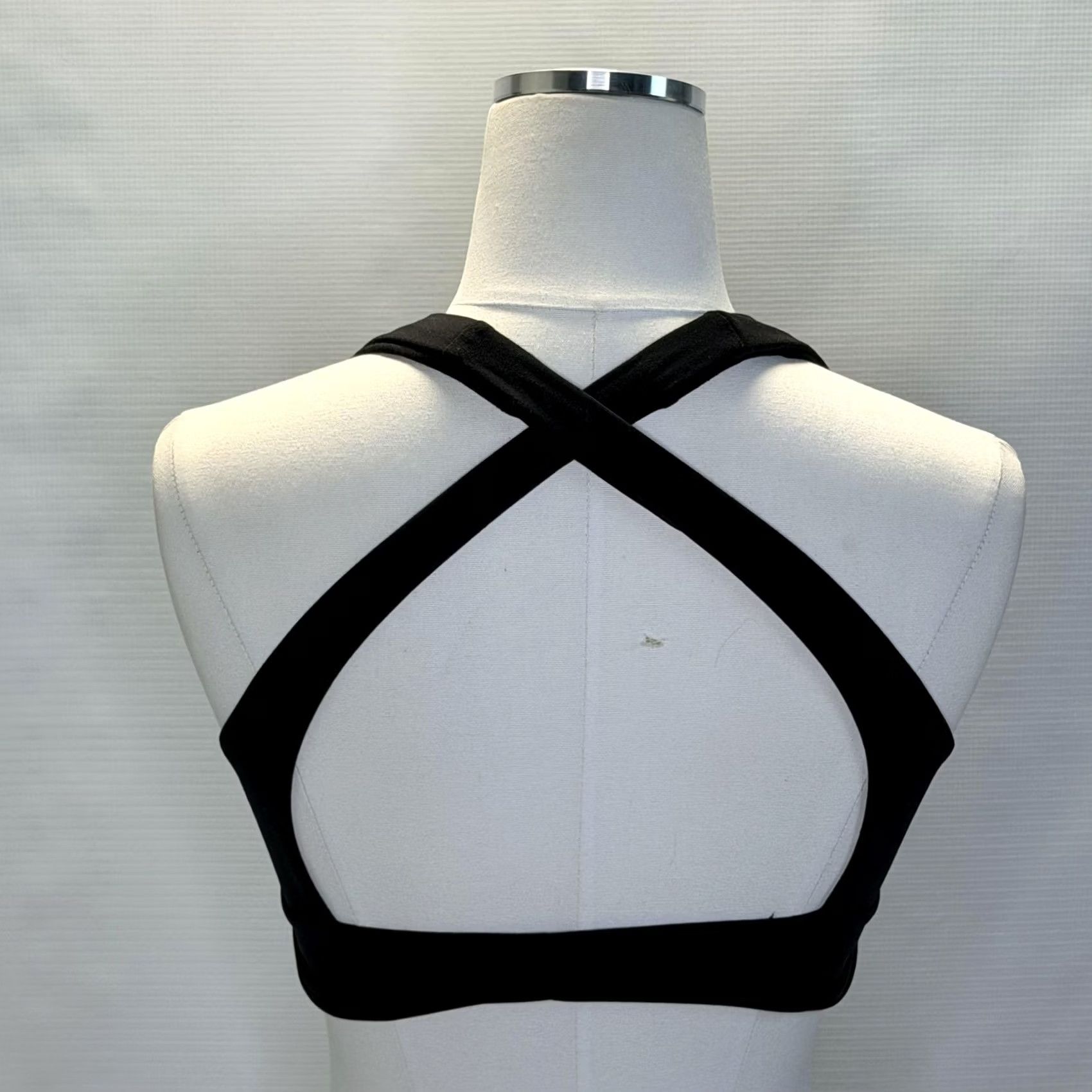 Lululemon Lululemon Align Sports Bra Womens 4 Black Crossback Padded High Neck Pullover Yoga Shirt Size S / US 4 / IT 40 - 3 Thumbnail