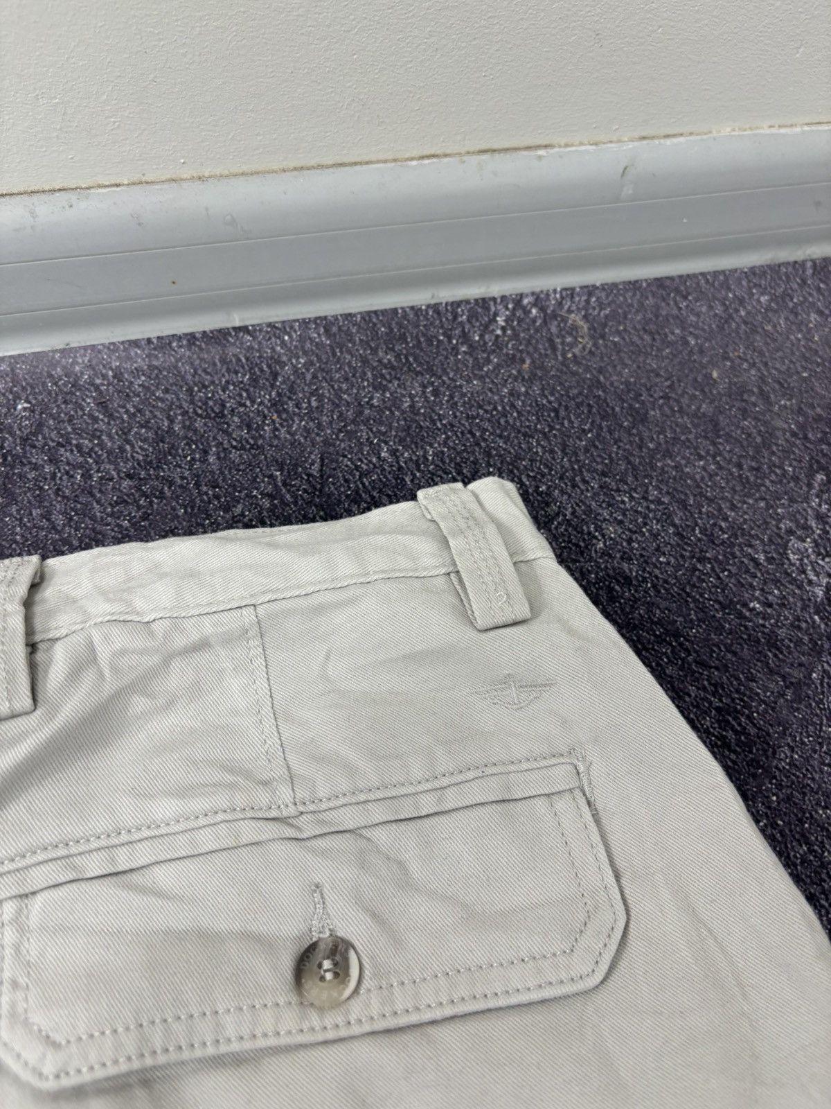 Dockers Vintage Dockers 2000s Y2K Beige Hype Utility Cargo Shorts Size US 36 / EU 52 - 19 Thumbnail