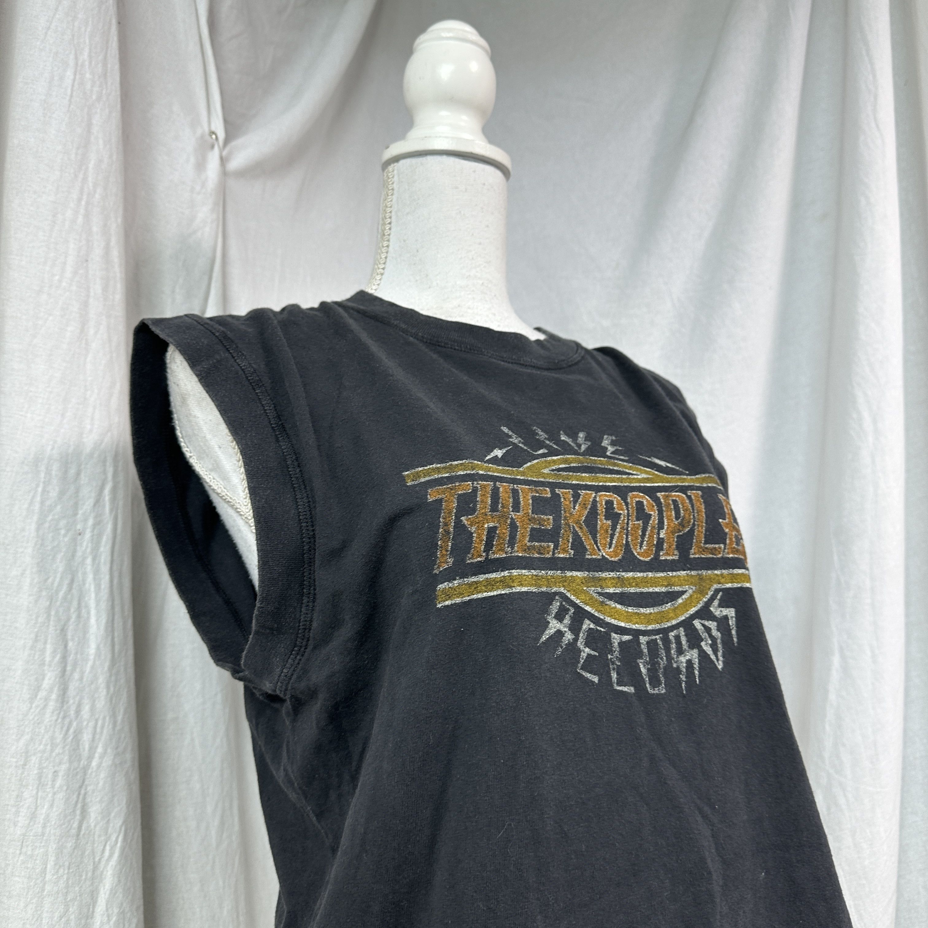 The Kooples Vintage Streetwear Cropped The Kooples Bandtee Tanktop Y2K Size US XS / EU 42 / 0 - 5 Thumbnail