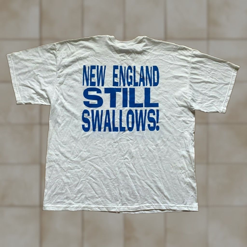 Gildan Gildan T-Shirt Mens XXL White Tom Brady Sucks Colts Steelers Unisex Crew Neck Short Sleeve USA Sports Funny Graphic Print All Seasons Regular Fit NWOT Size US XXL / EU 58 / 5 - 1 Thumbnail