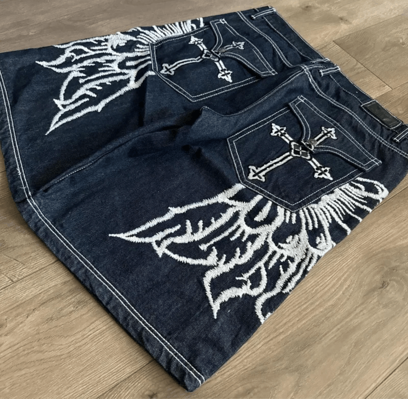 Japanese Brand Popular Denim Shorts Size US 34 / EU 50 - 2 Thumbnail