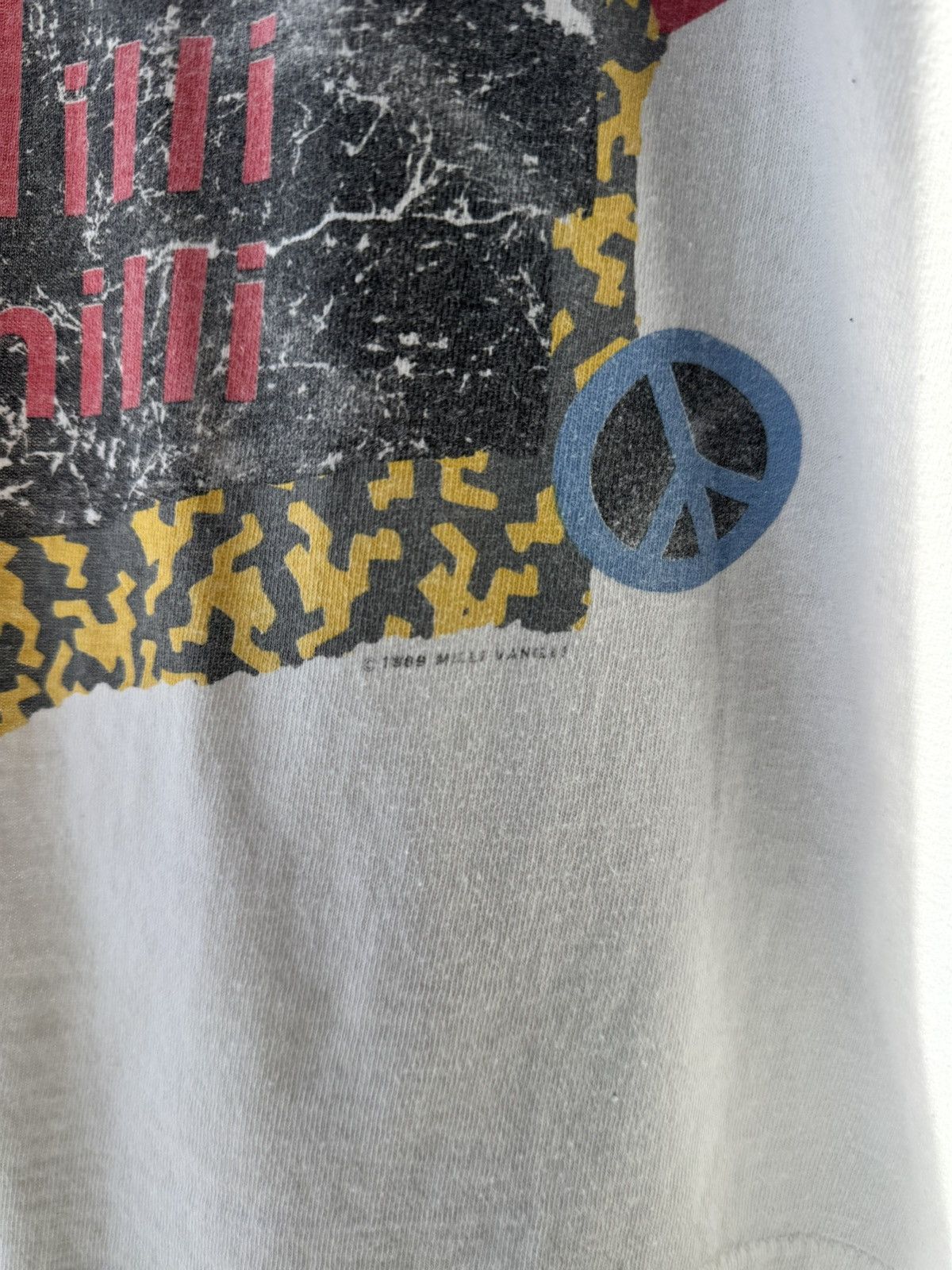 Vintage Vintage 1989 Milli Vanilli Graphic Tee Size US M / EU 48-50 / 2 - 3 Thumbnail