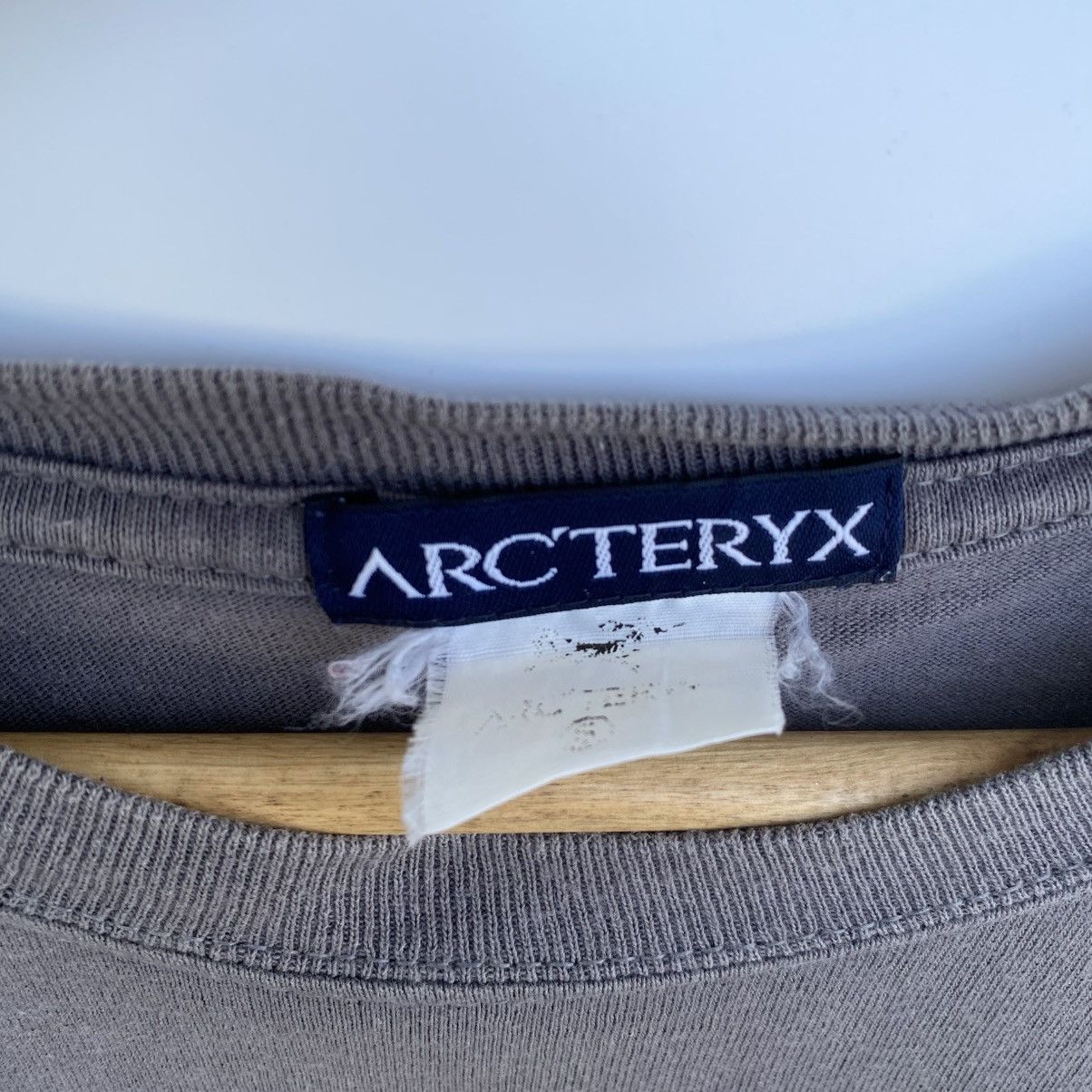 Arc'teryx Vintage Arc'teryx archaeopteryx big logo grey Small Size US S / EU 44-46 / 1 - 10 Thumbnail