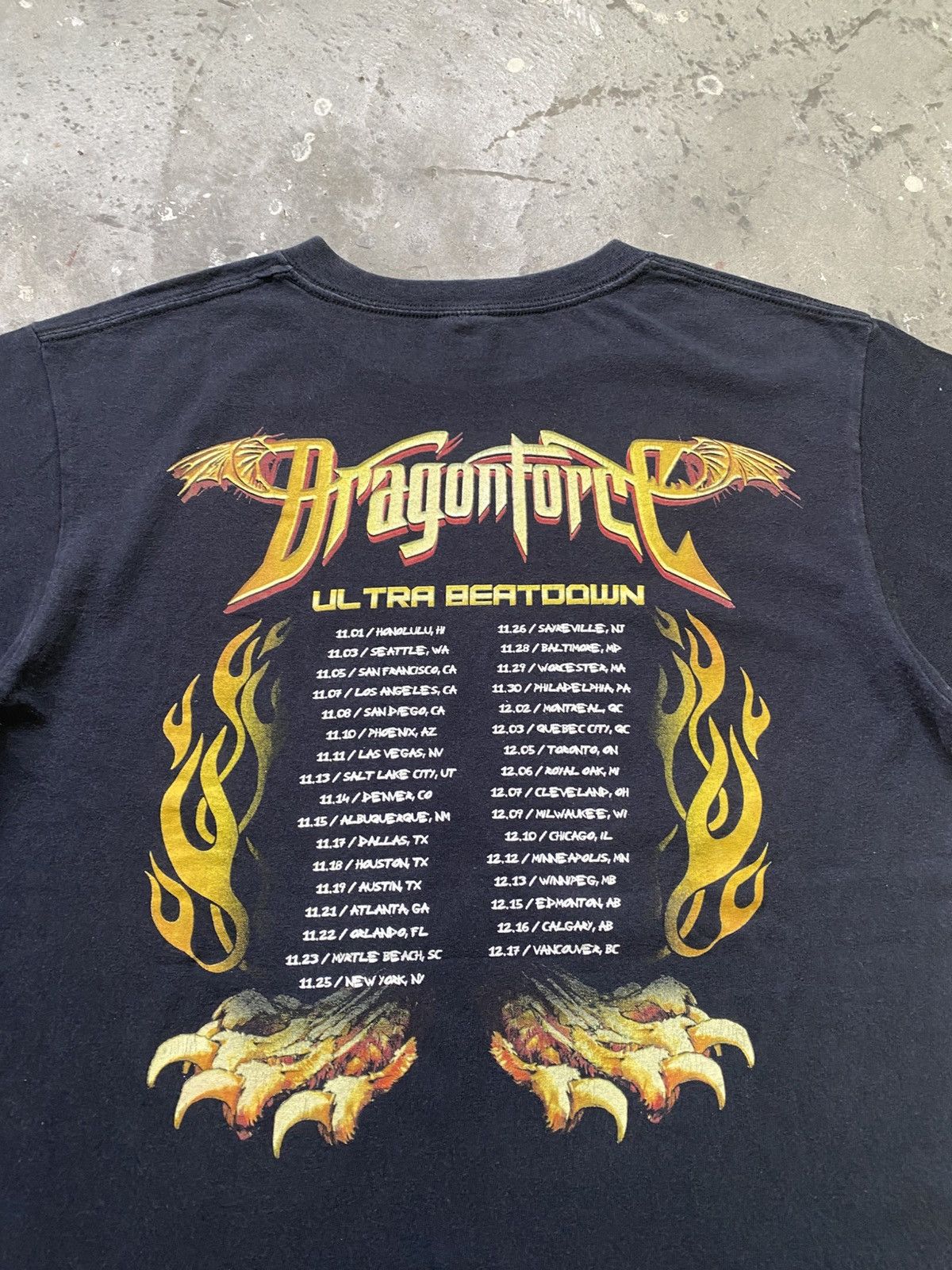 Band Tees Vintage Y2K Dragon Force Metal Band T Shirt Size US M / EU 48-50 / 2 - 7 Thumbnail