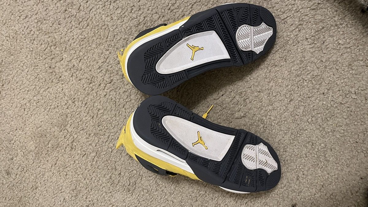 Jordan Brand Jordan 4s Yellow thunder Size US 8 / EU 41 - 5 Thumbnail