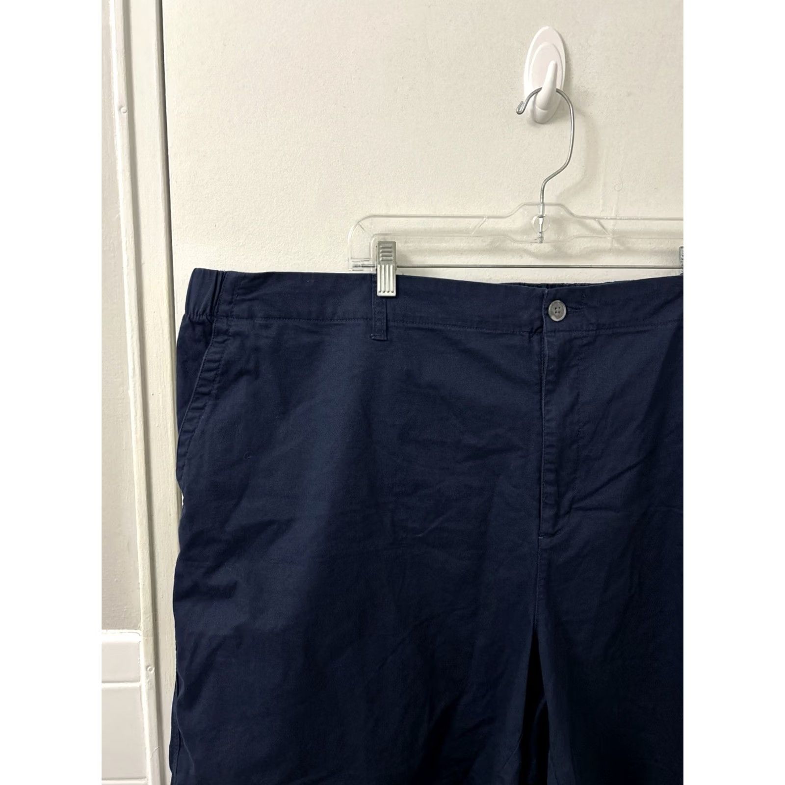 Old Navy Old Navy Everyday Shorts Mens 4XL Navy Blue Elastic Waist Cotton Stretch NWT Regular VINTAGE? Size US 39 - 4 Thumbnail