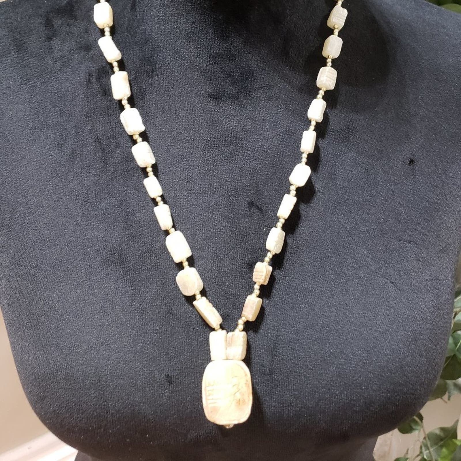 Other Vintage Carved Scarab Beetle Soap Stone Beaded Necklace Size ONE SIZE - 1 Thumbnail