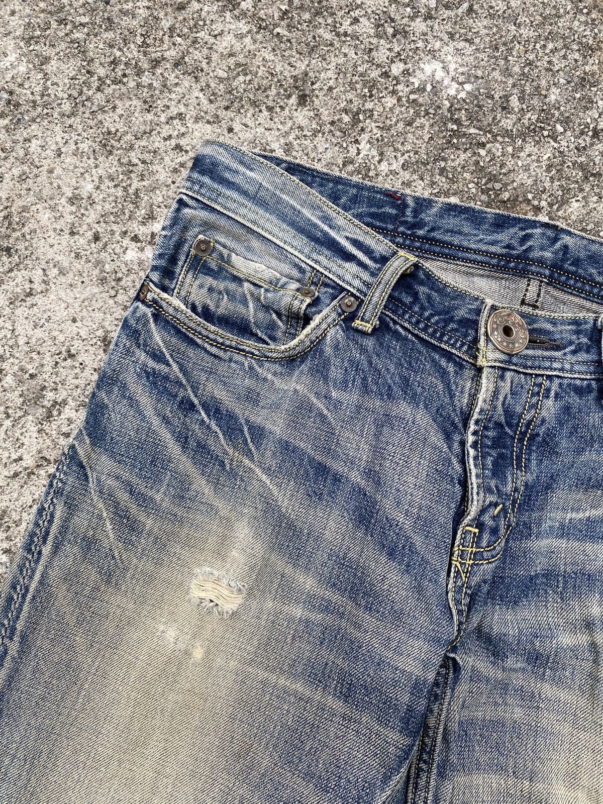 Japanese Brand Rodeo Crown Japan Faded Distressed Denim Size US 31 - 9 Thumbnail
