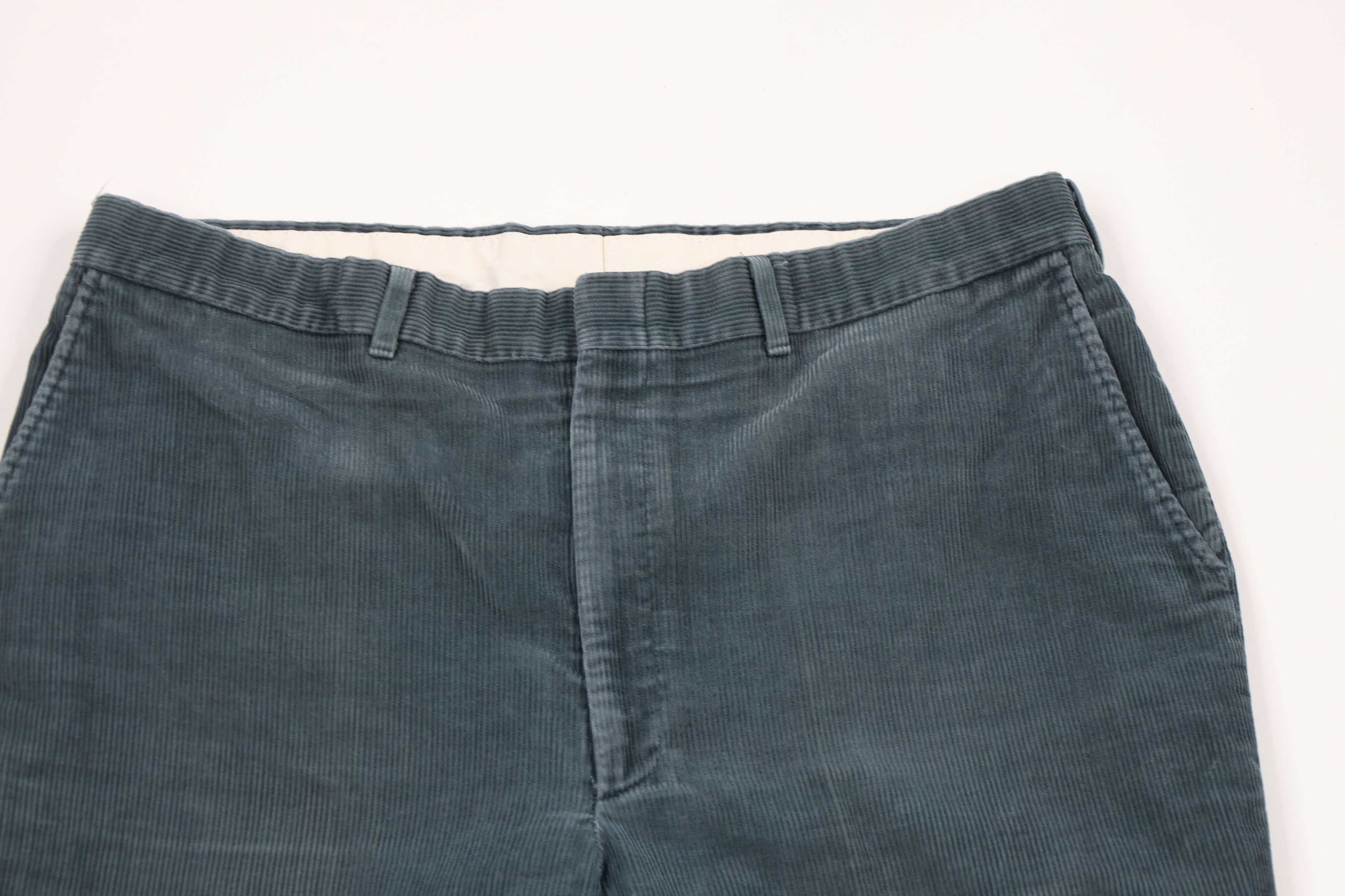 Vintage Vintage 70s Streetwear Bell Bottoms Corduroy Pants Green USA Size US 38 / EU 54 - 2 Thumbnail