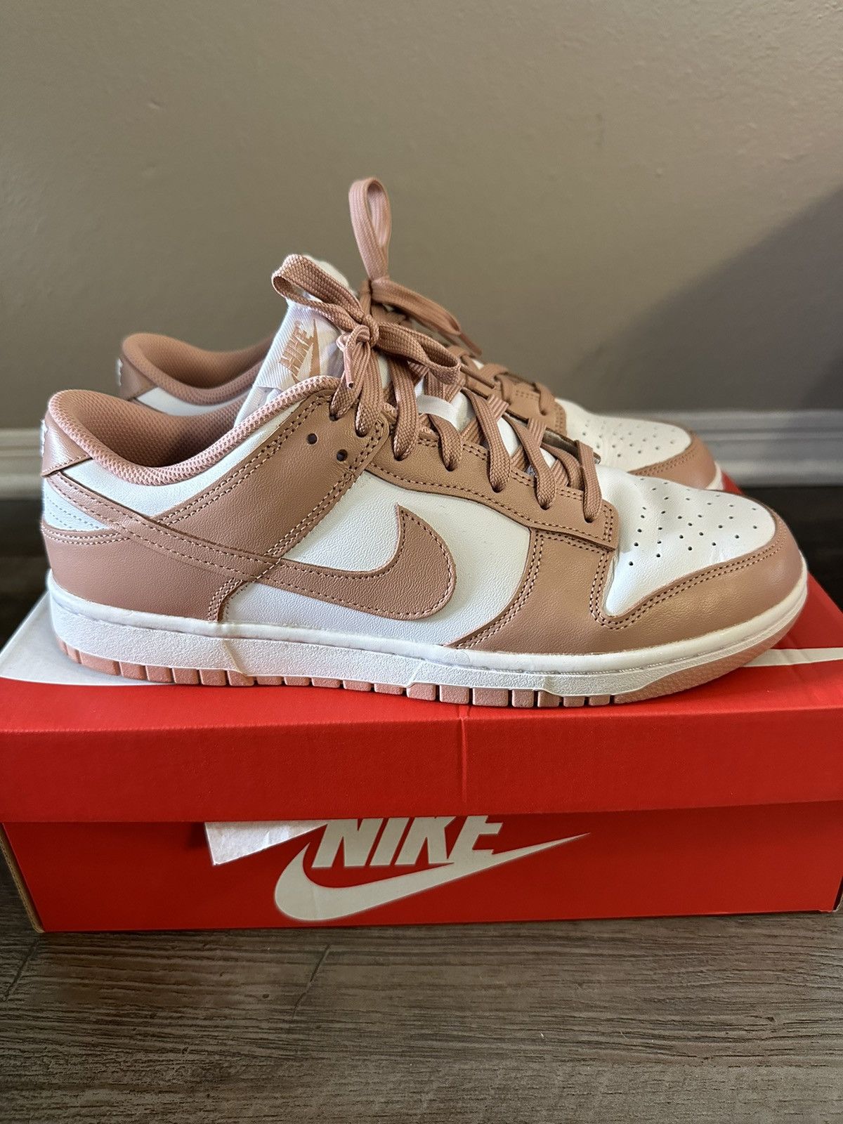 Nike Nike Dunk Low Size US 10 / EU 43 - 1 Thumbnail