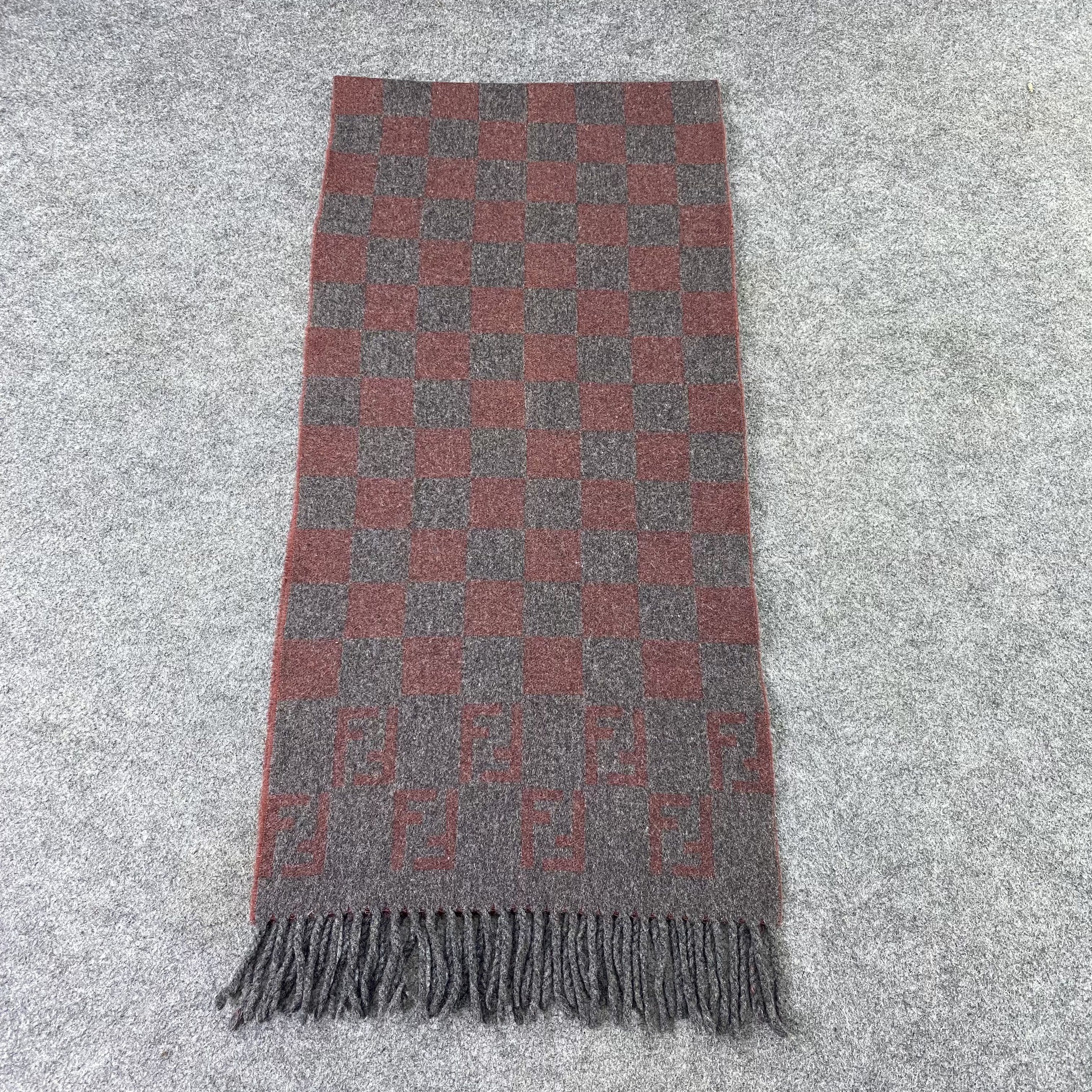 Designer Fendi Missing Tag Scarf / Muffler / Neckwear - T1384 Size ONE SIZE - 2 Thumbnail