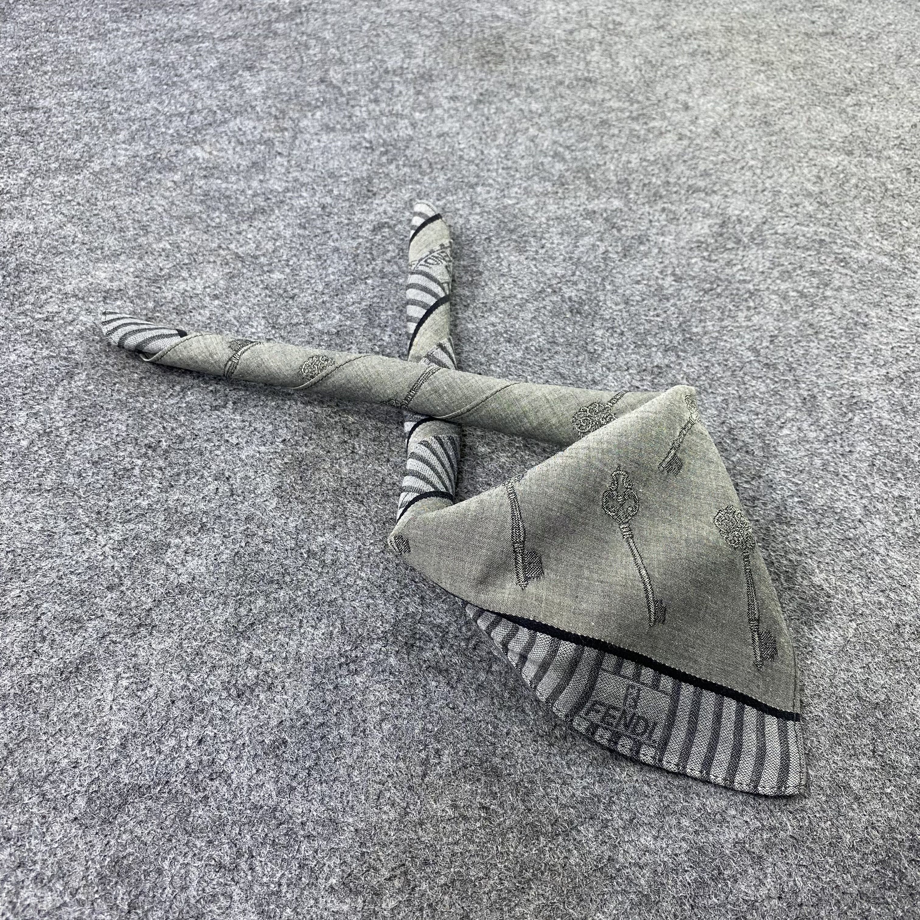 Fendi Fendi Handkerchief Neckerchief Bandana-B1906 Size ONE SIZE - 1 Thumbnail