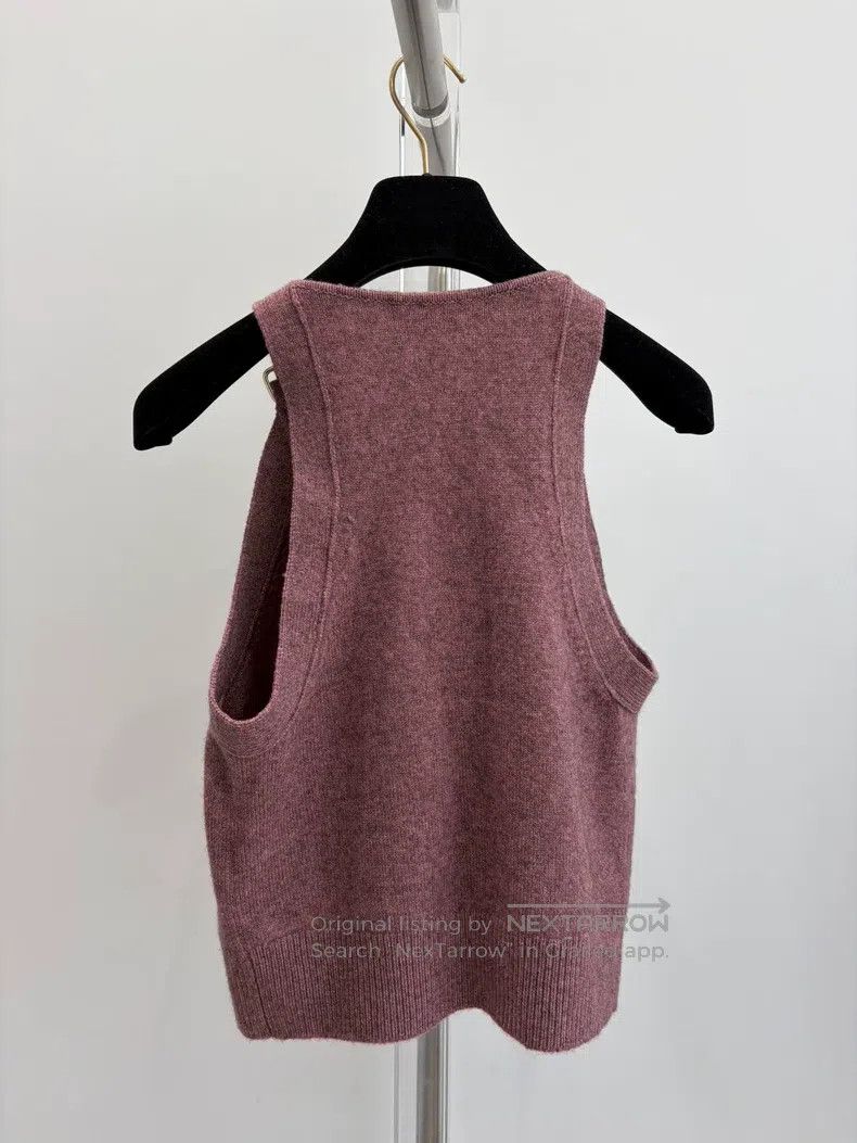 Chanel Chanel V-neck knitted vest Size XS / US 0-2 / IT 36-38 - 2 Thumbnail