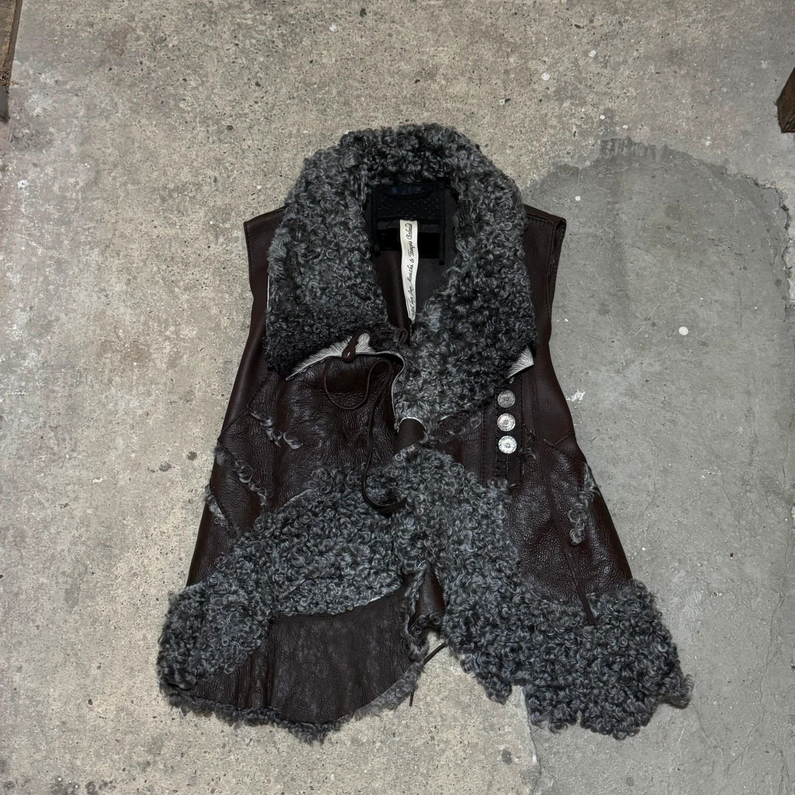Marithe + Francois Girbaud Vintage Marithe François Girbaud shearling lethaer vest Size ONE SIZE - 1 Thumbnail