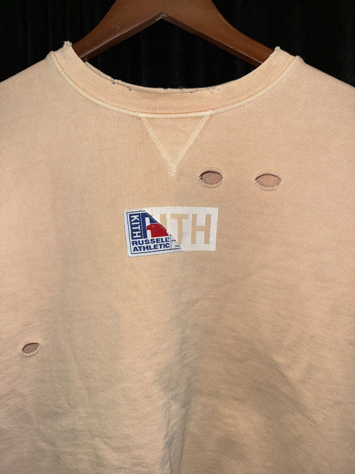 Kith × Russell Athletic Kith X Russell Athletic Crewneck Peach Medium Size US M / EU 48-50 / 2 - 2 Thumbnail