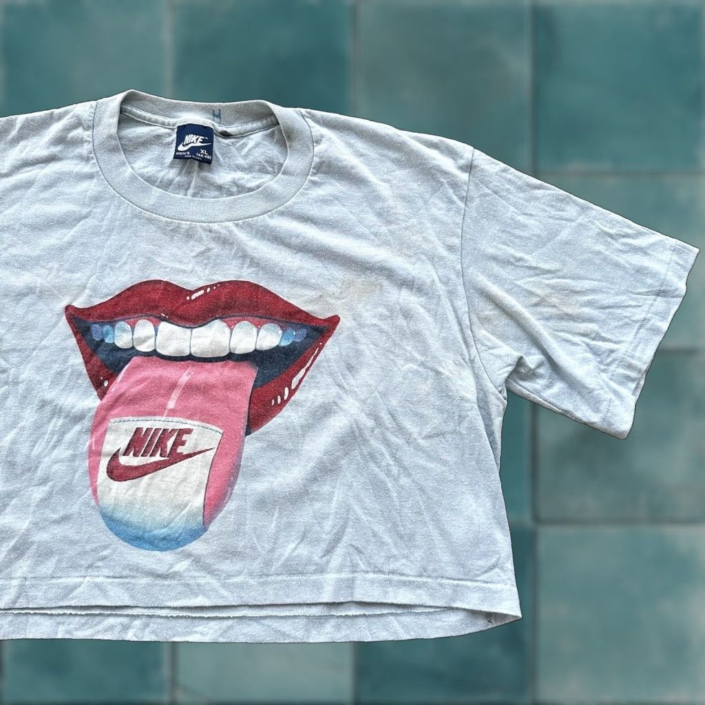 VINTAGE Nike Lips T-Shirt 80s USA Rare Crop Grunge Skate Hot Dare Tongue Gym Unisex XL Blue Graphic Tee 1980s Sportswear/Beach 70s 80s 90s Mens Womens